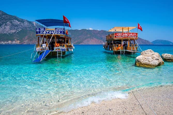 Scenic Boat Cruise