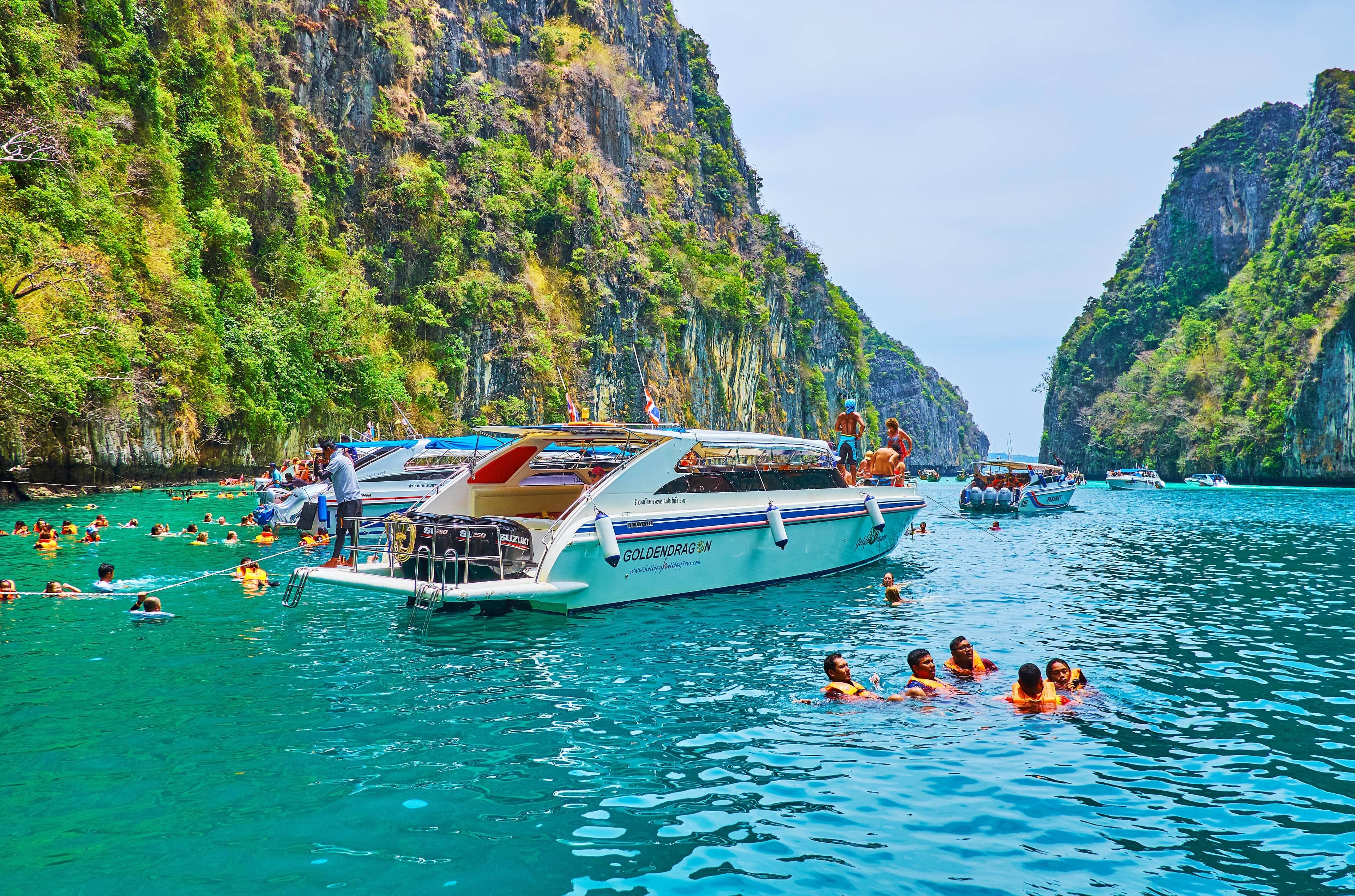Pileh Lagoon's Emerald Embrace
