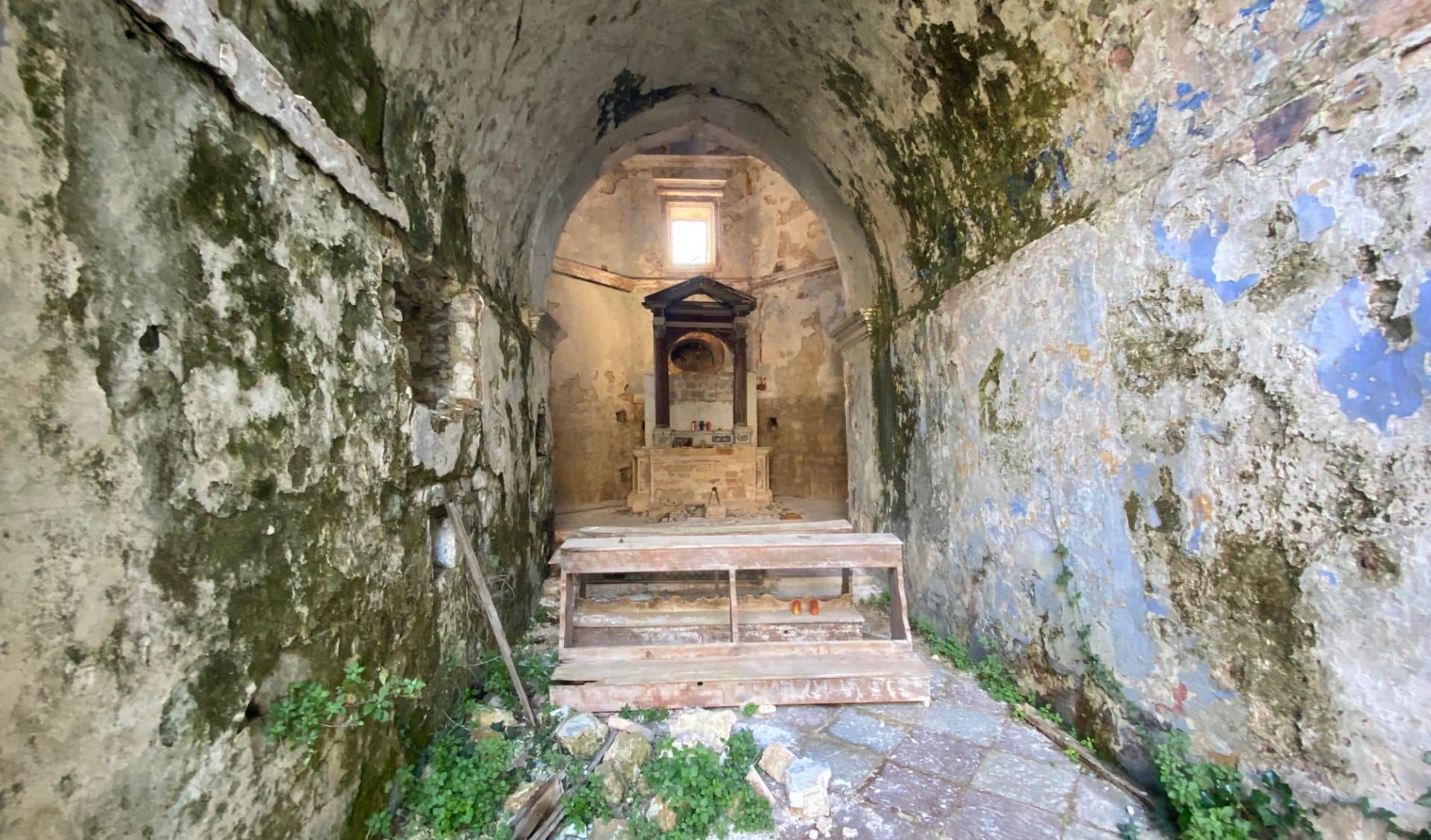 Engraved Tombs