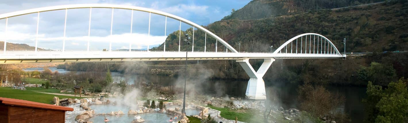 Scenic Miño River Views