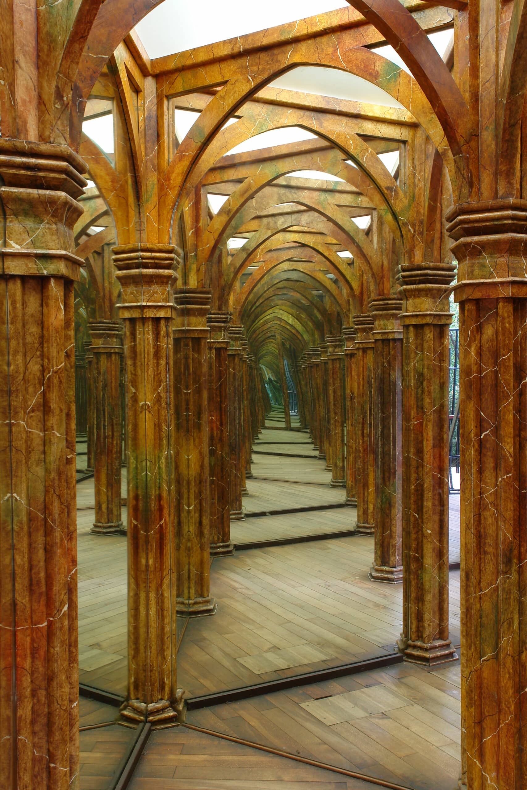 Mirror Maze