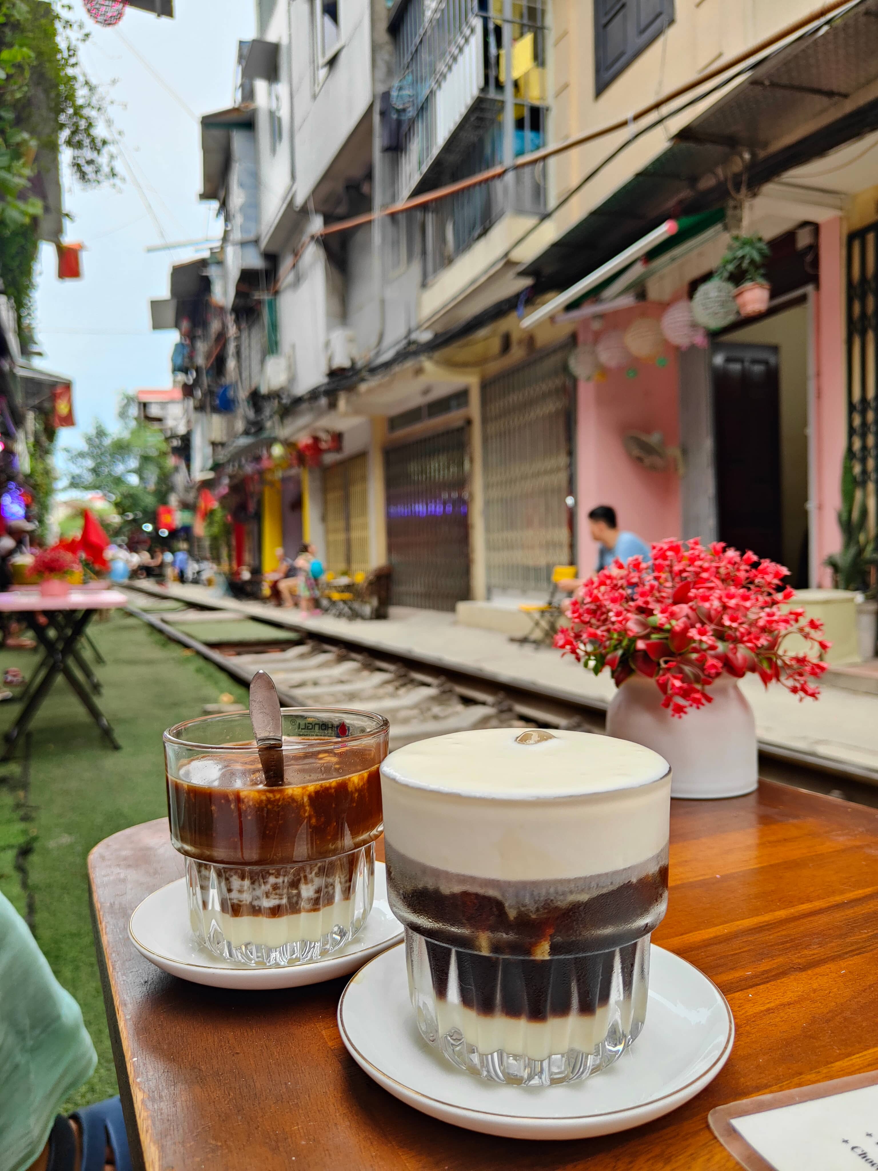 Cafe Culture on the Tracks