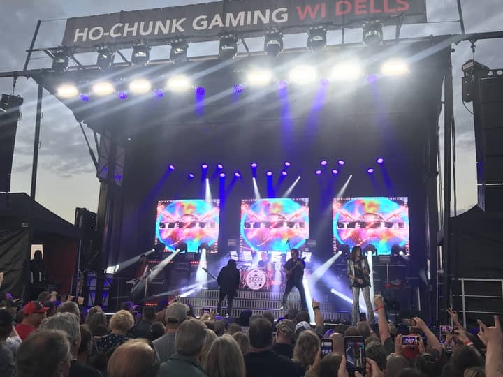 Live Entertainment