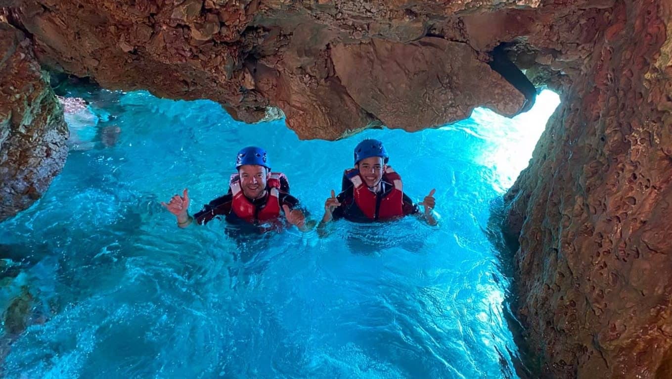 Hidden Sea Caves & Pools