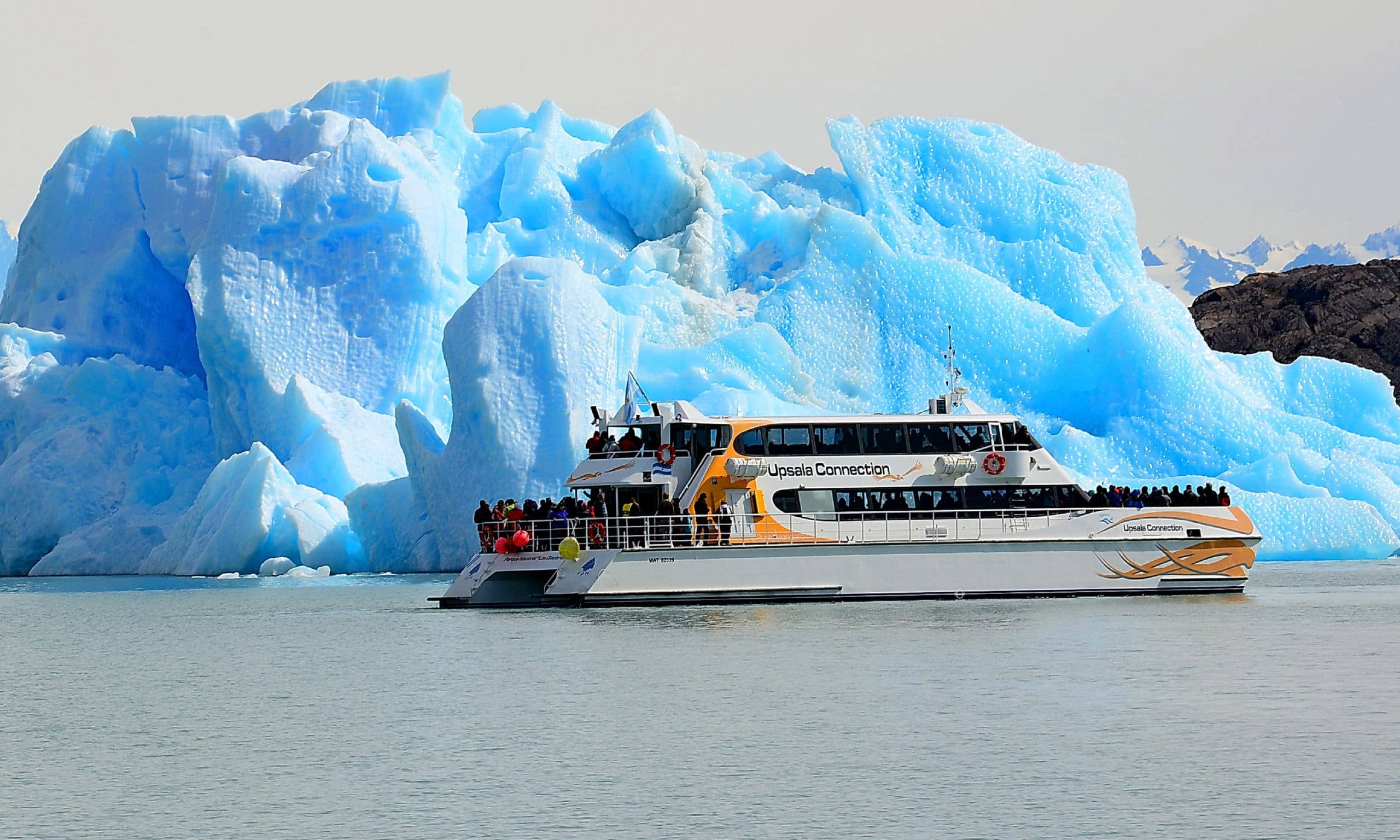 Todo Glaciares Boat Tour