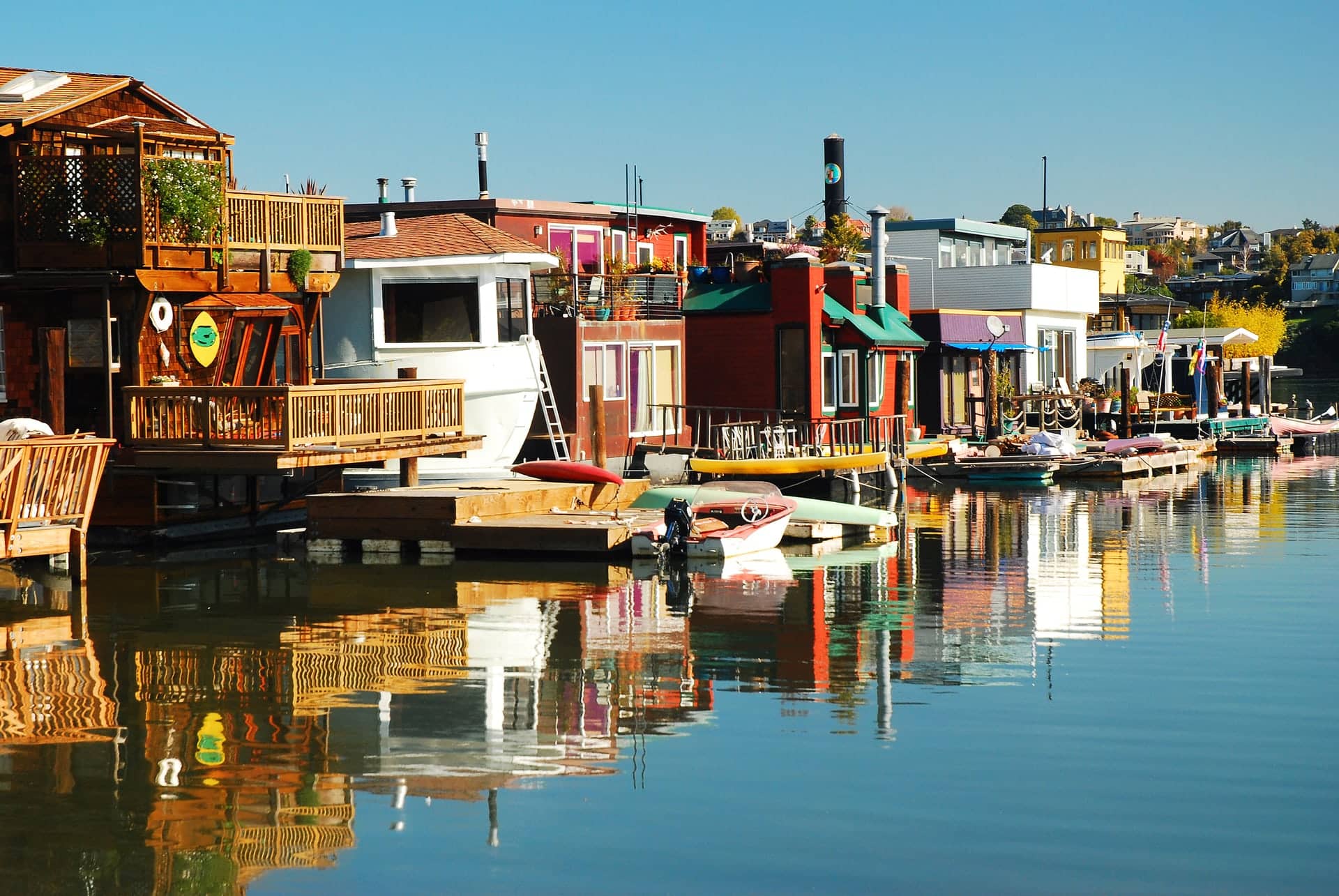 Unique Houseboat Communities
