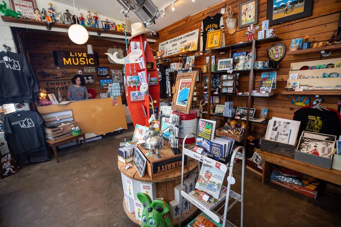 Unique Souvenir Shop