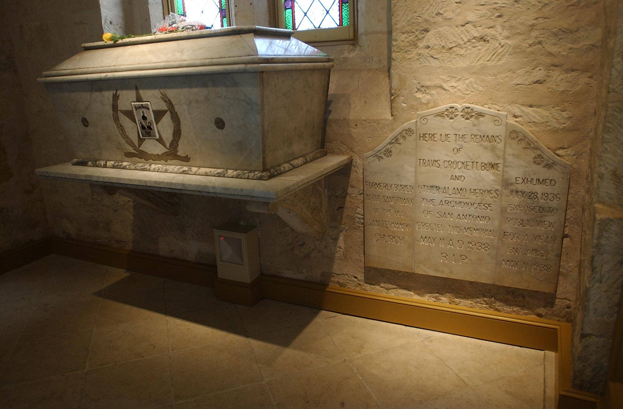 Alamo Heroes' Tomb