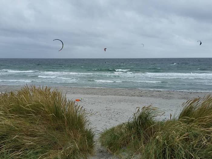 Kitesurfing and Surfing Paradise