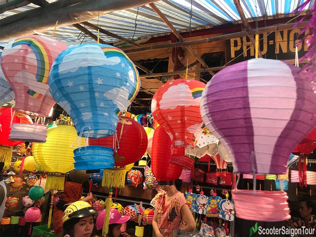 Unique Souvenir Shopping