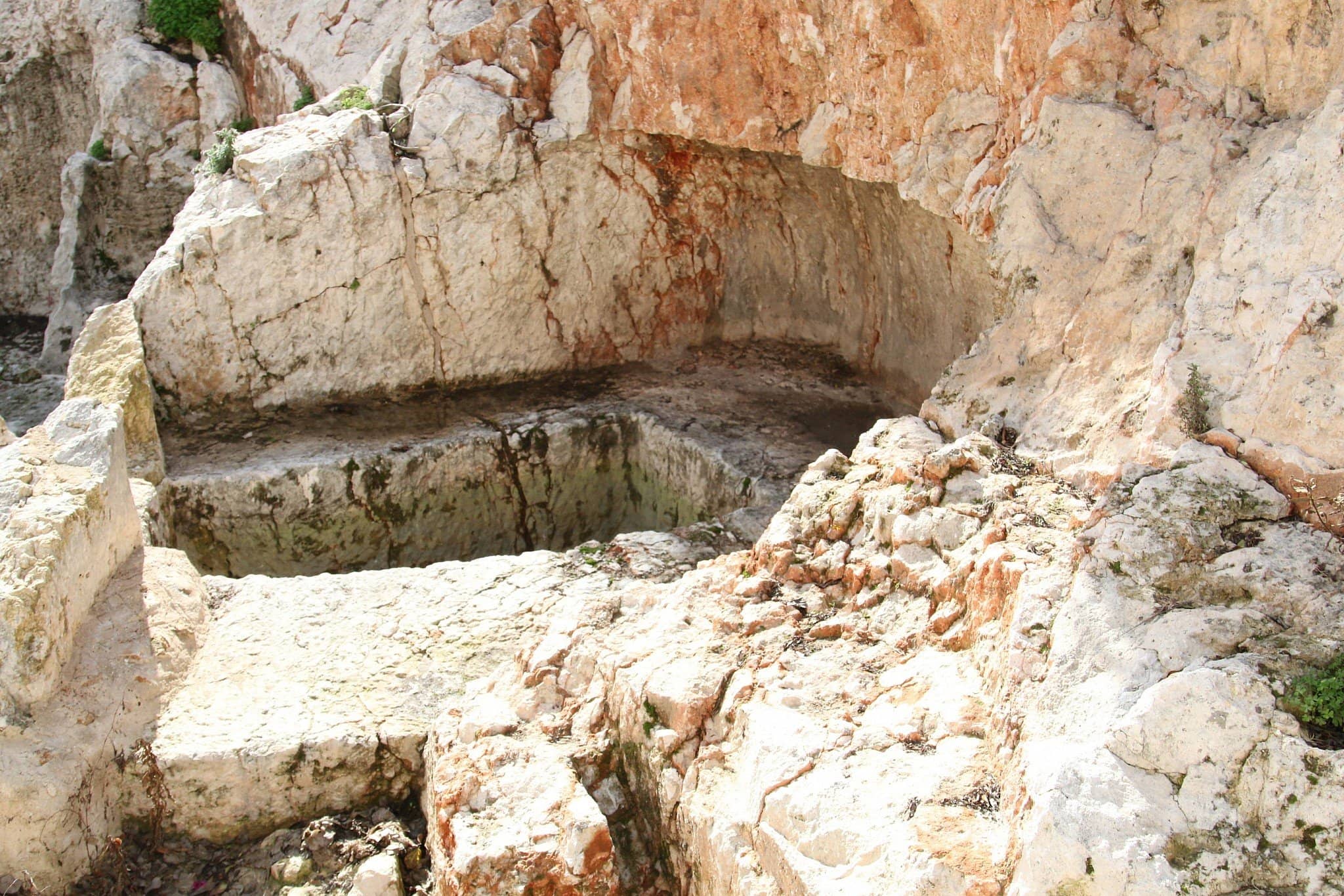 Ancient Tombs and Caves