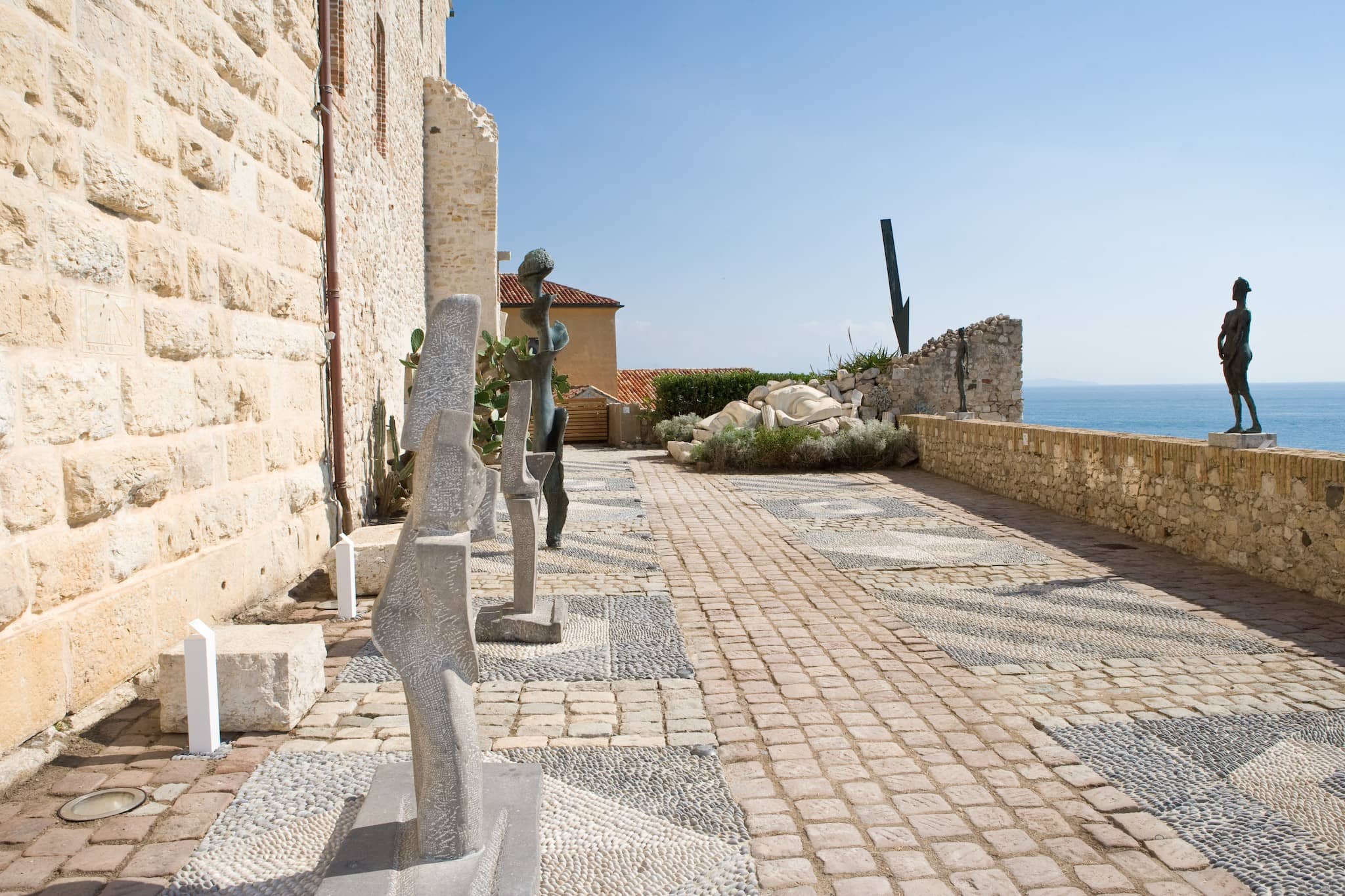 Sculpture Terrace