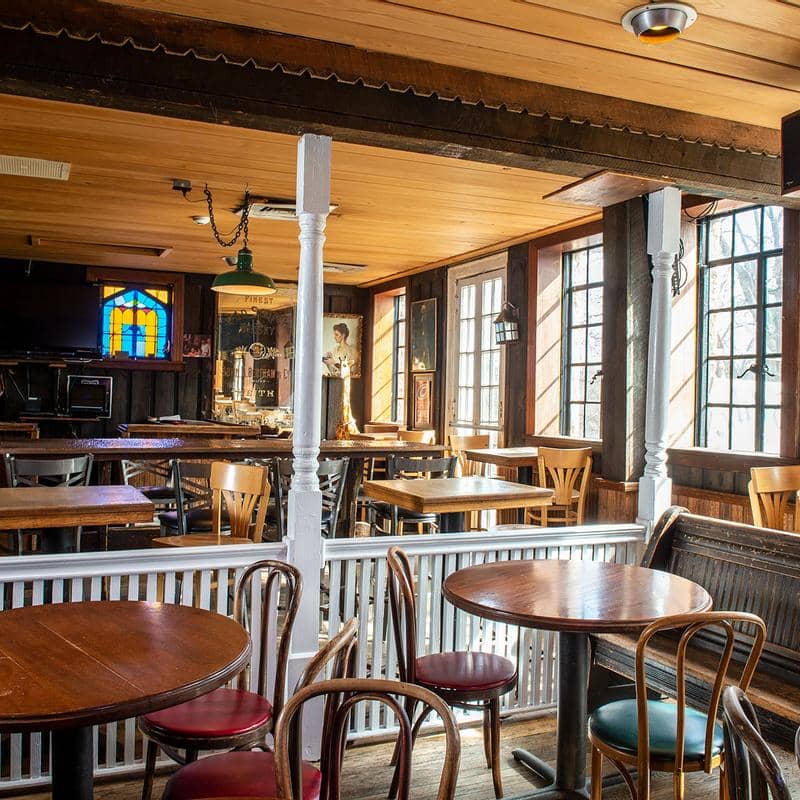 Mitch's Tavern