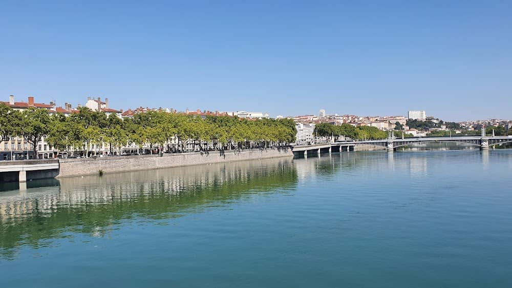 Riverbank Ambiance