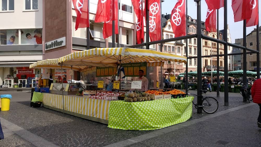 Local Food & Beverages