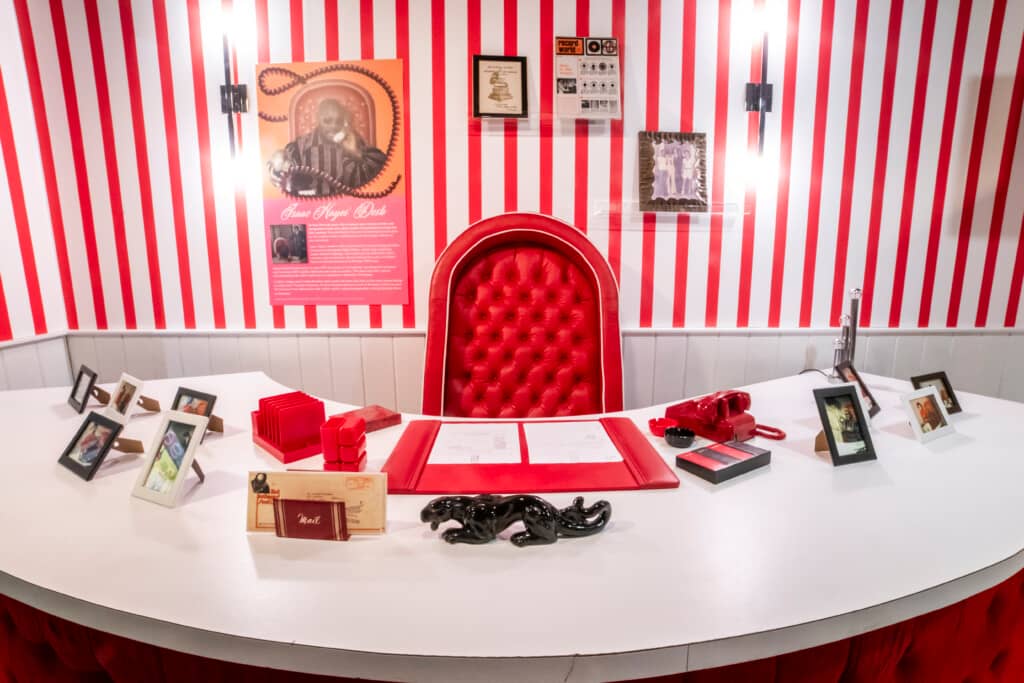 Isaac Hayes' Custom Desk