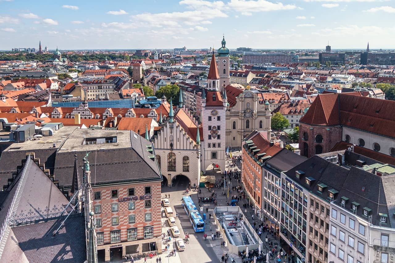 Marienplatz Views