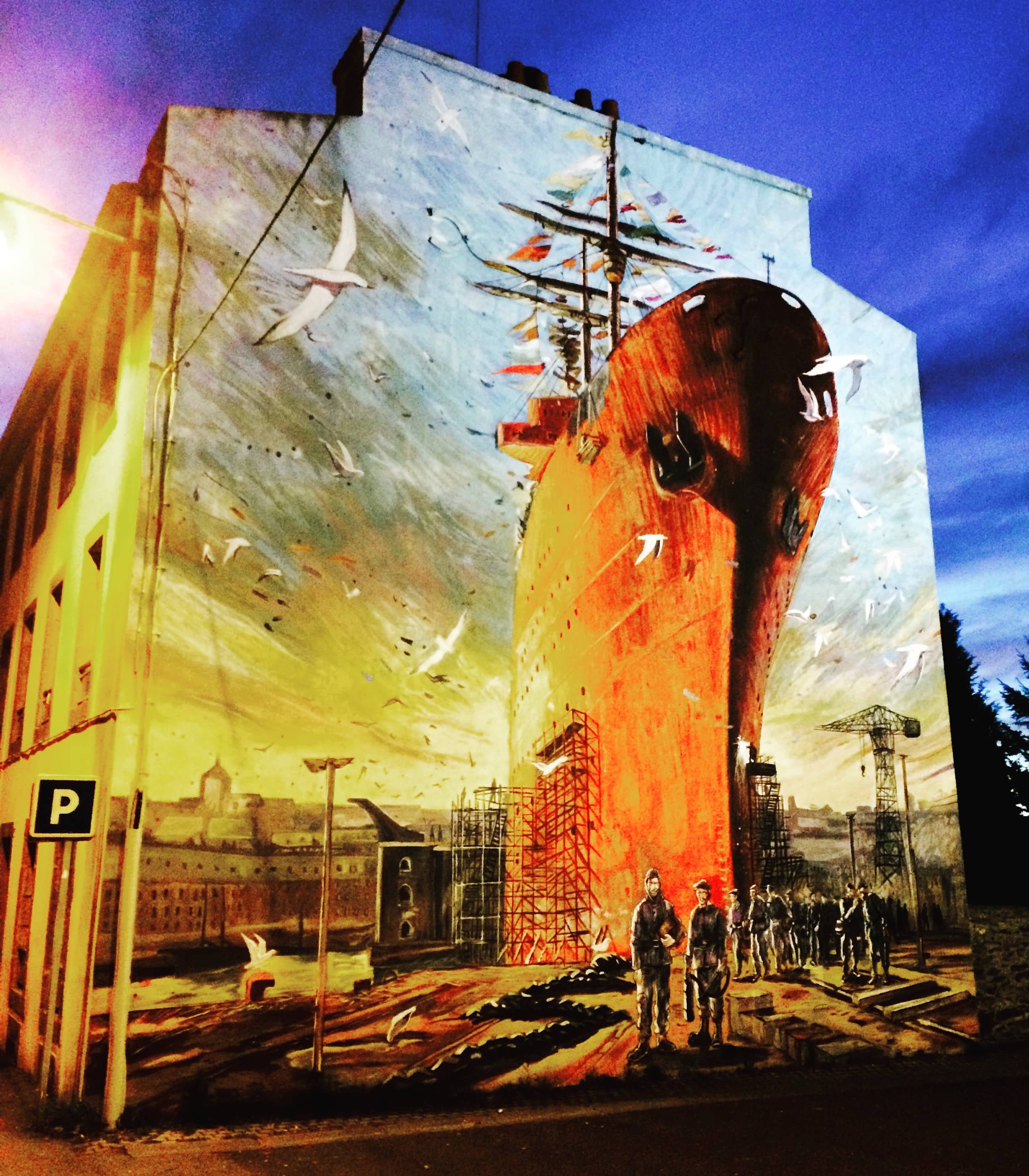 Street Art & Architecture