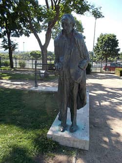 The Lukács Sculpture