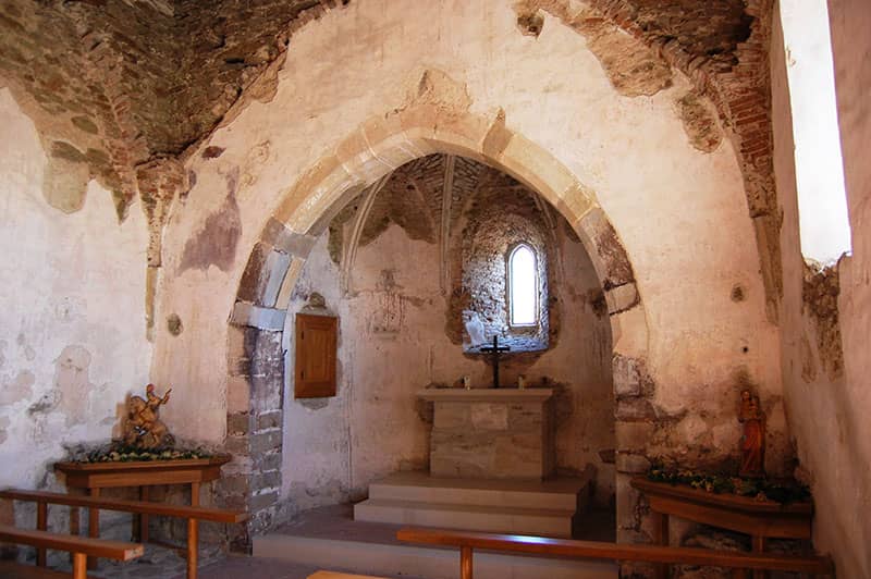 Well-Preserved Castle Ruins