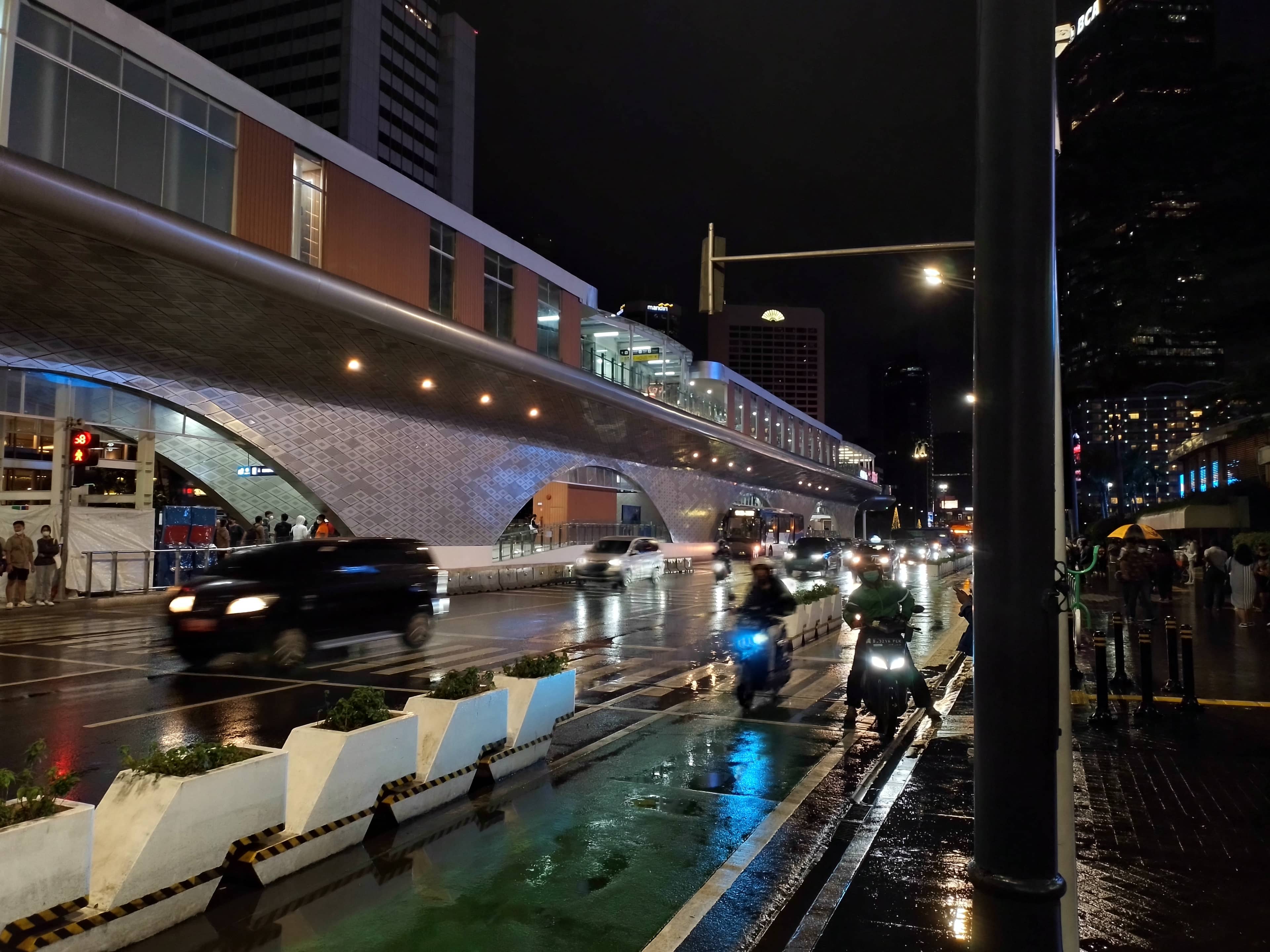 TransJakarta Shelter Views