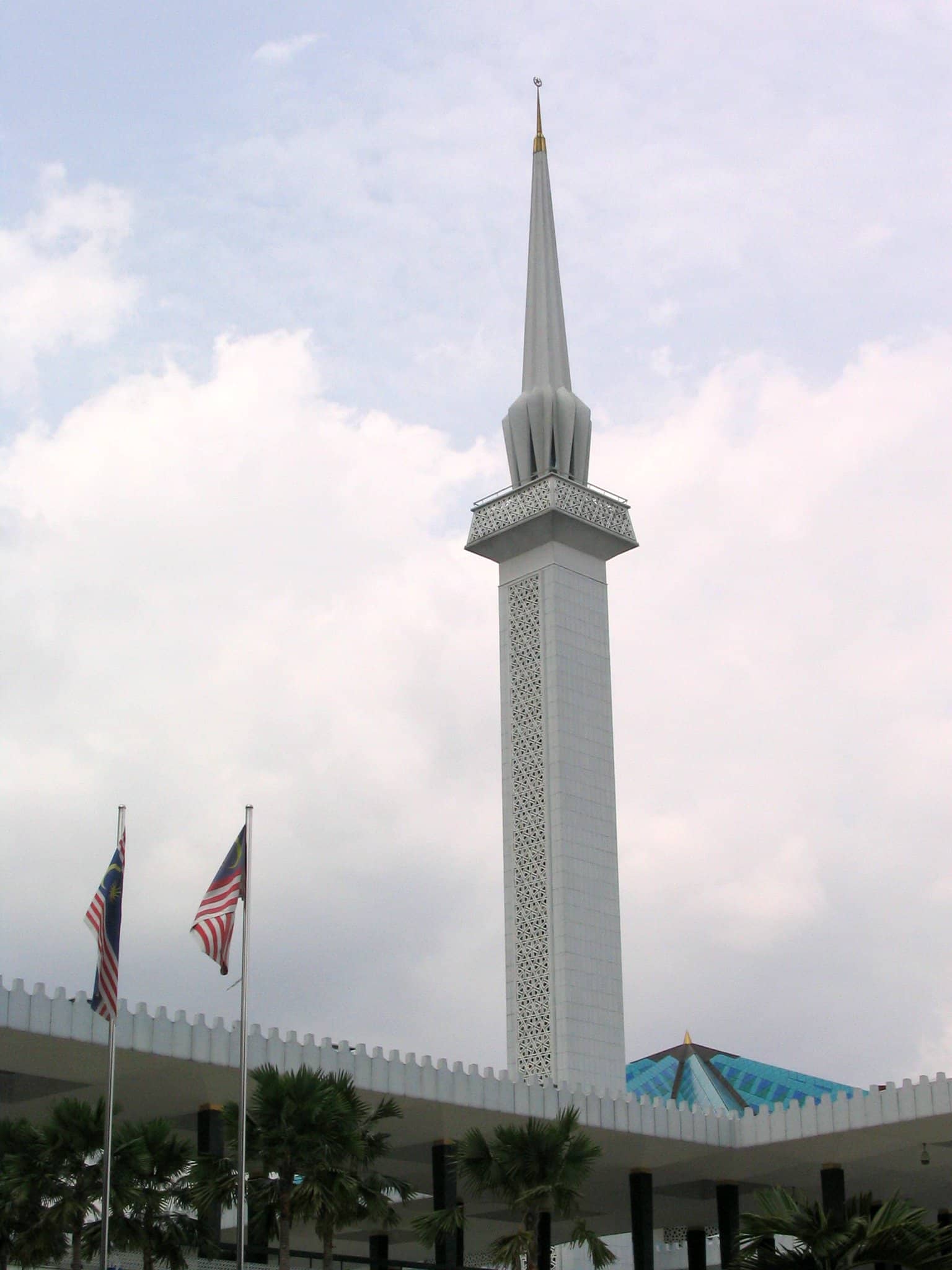 Minaret Views