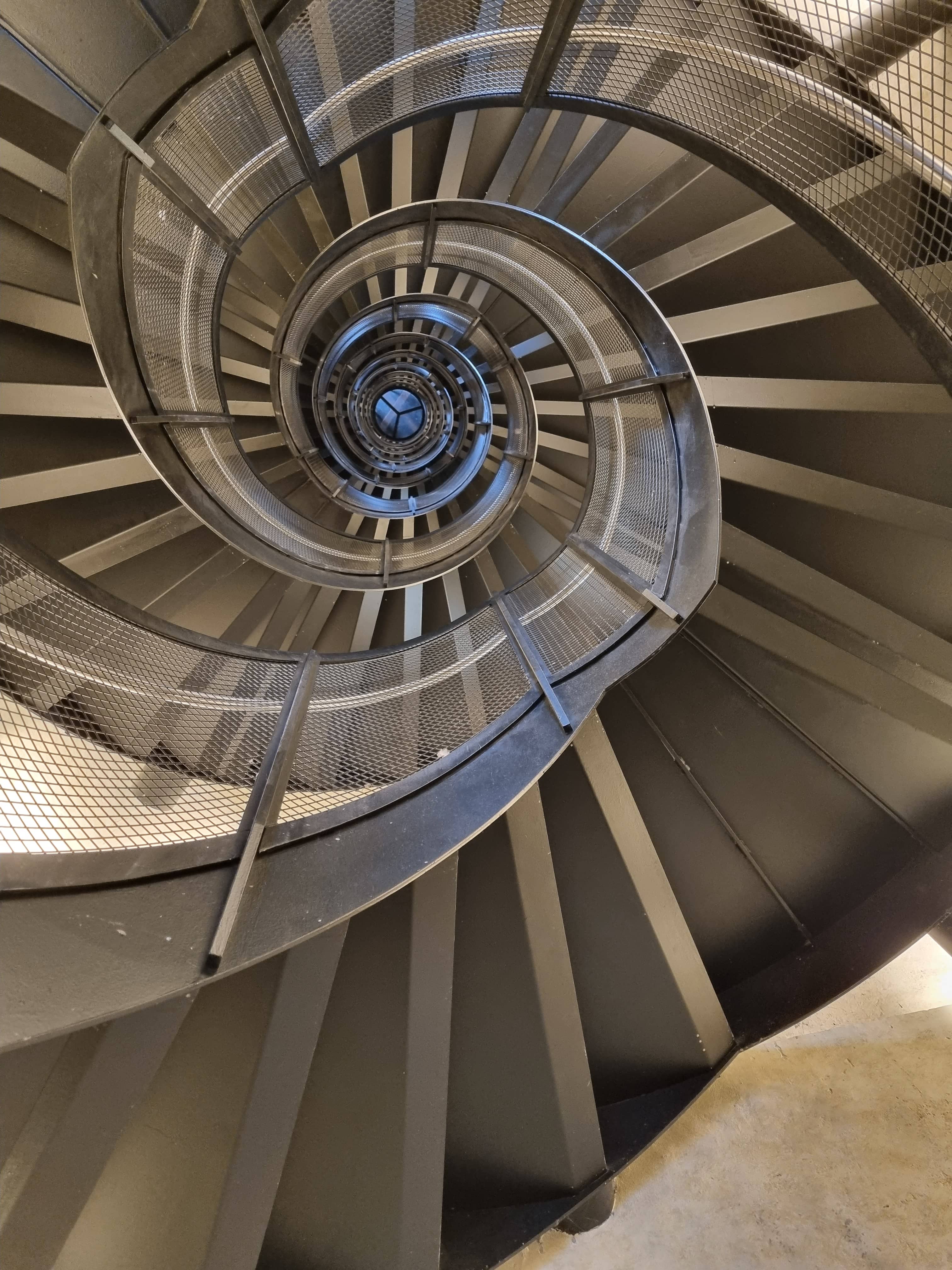 Unique Double Helix Staircase