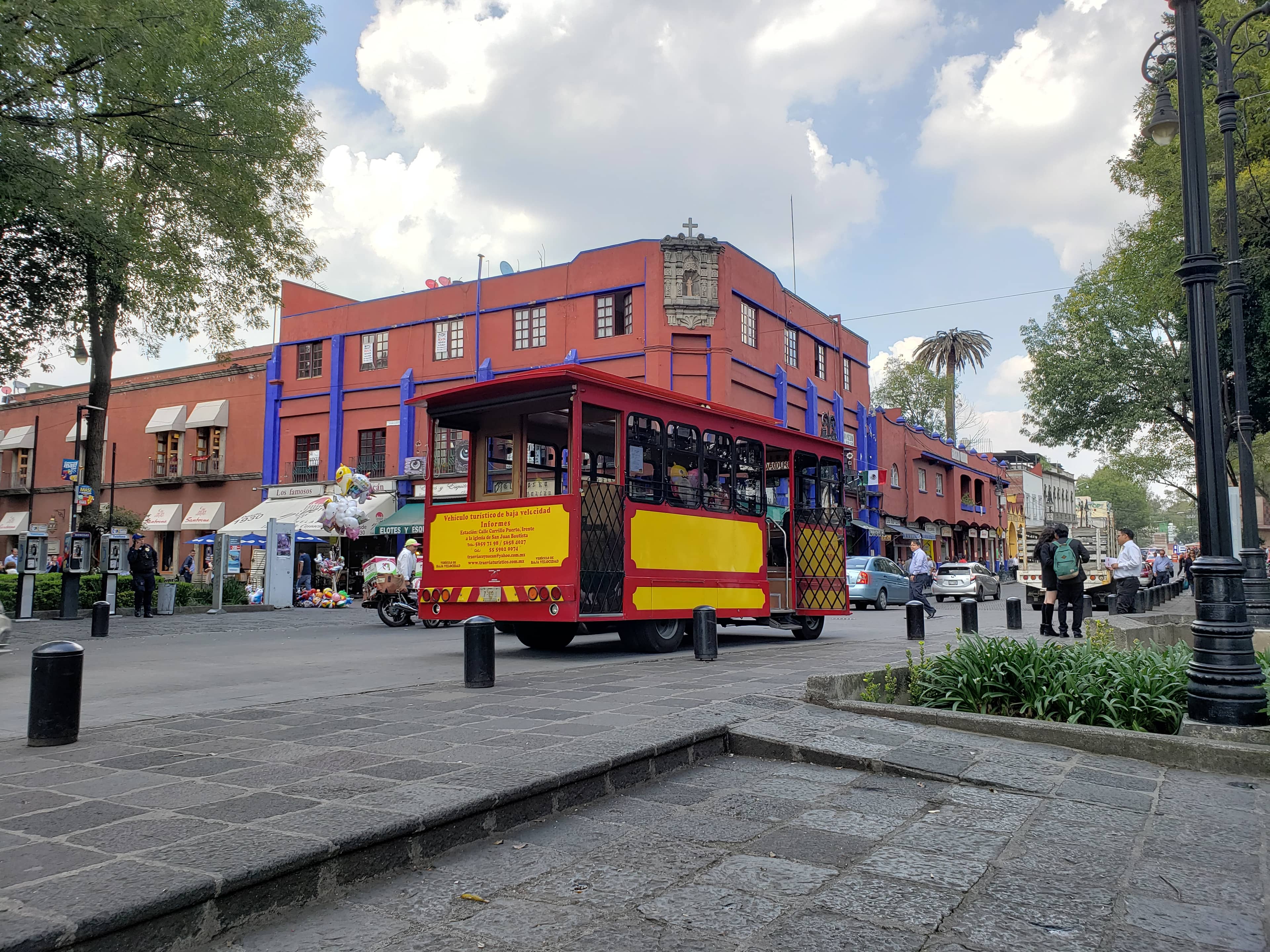 Jardín Hidalgo & Plaza de la Conchita