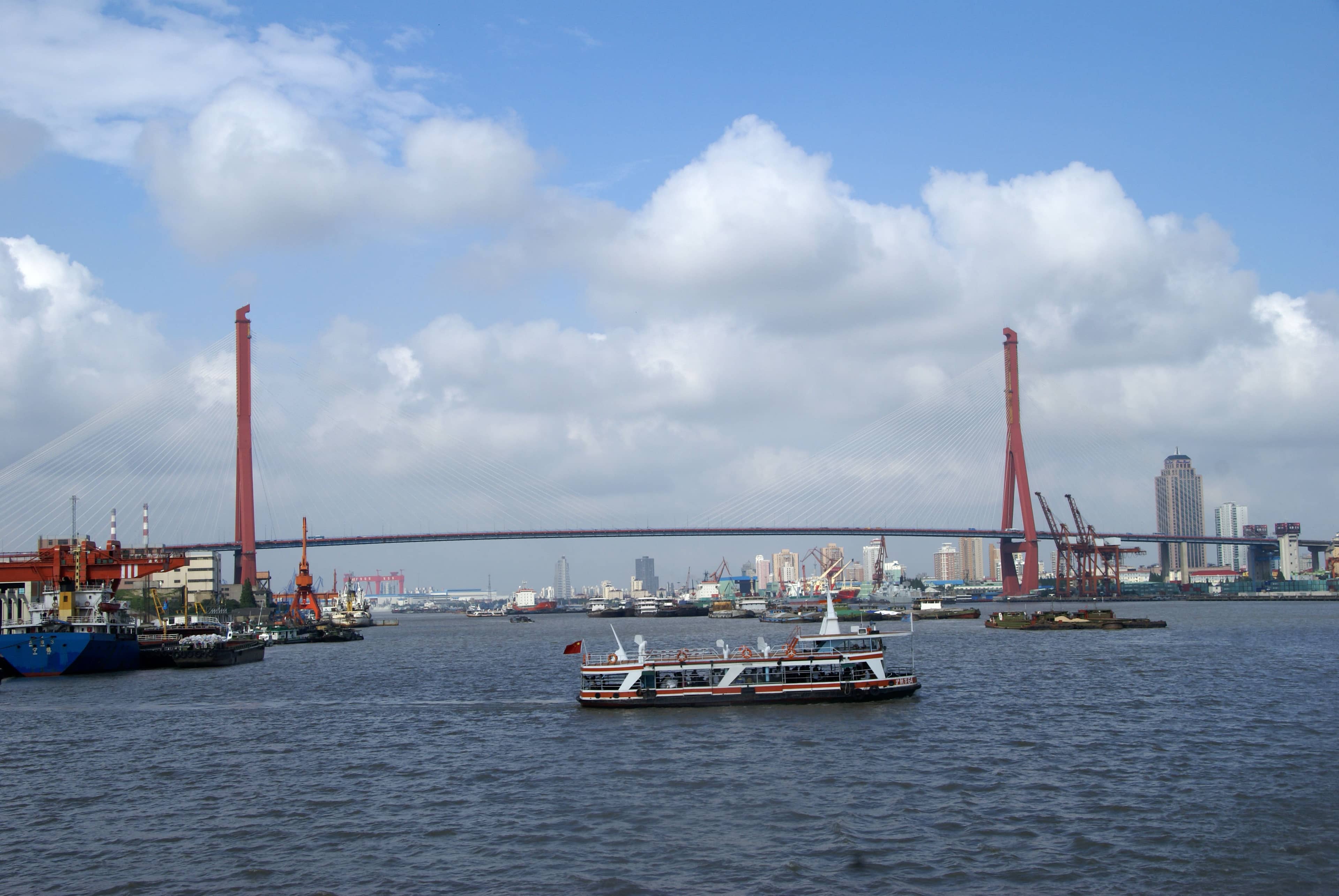 Spectacular River Crossing