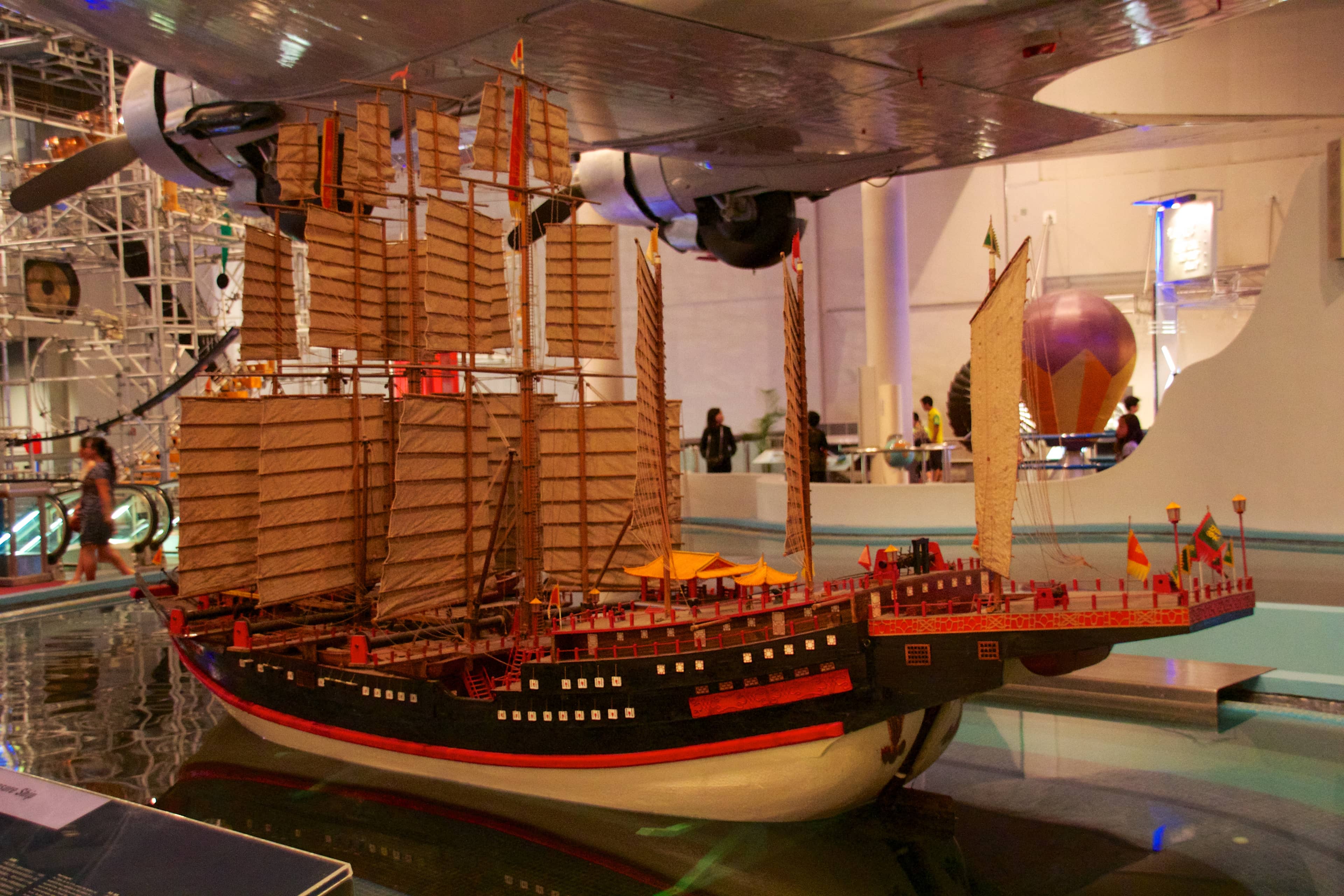 Interactive Shipping Displays