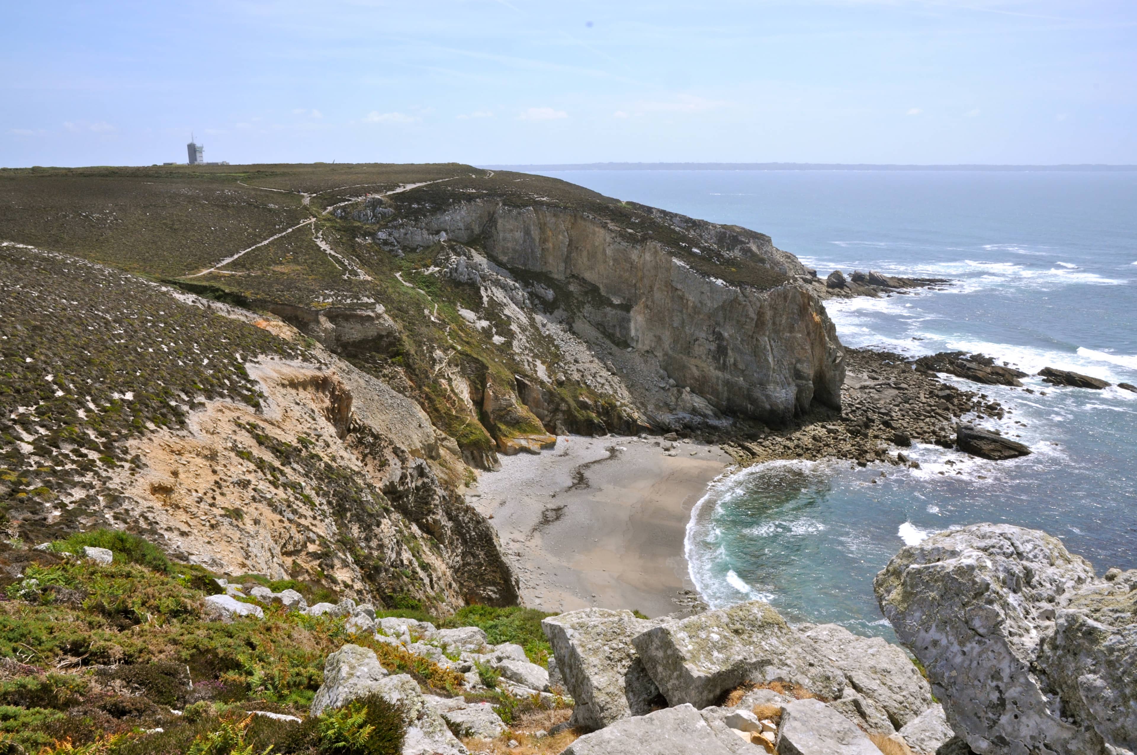 Nearby Crêt de la Chèvre