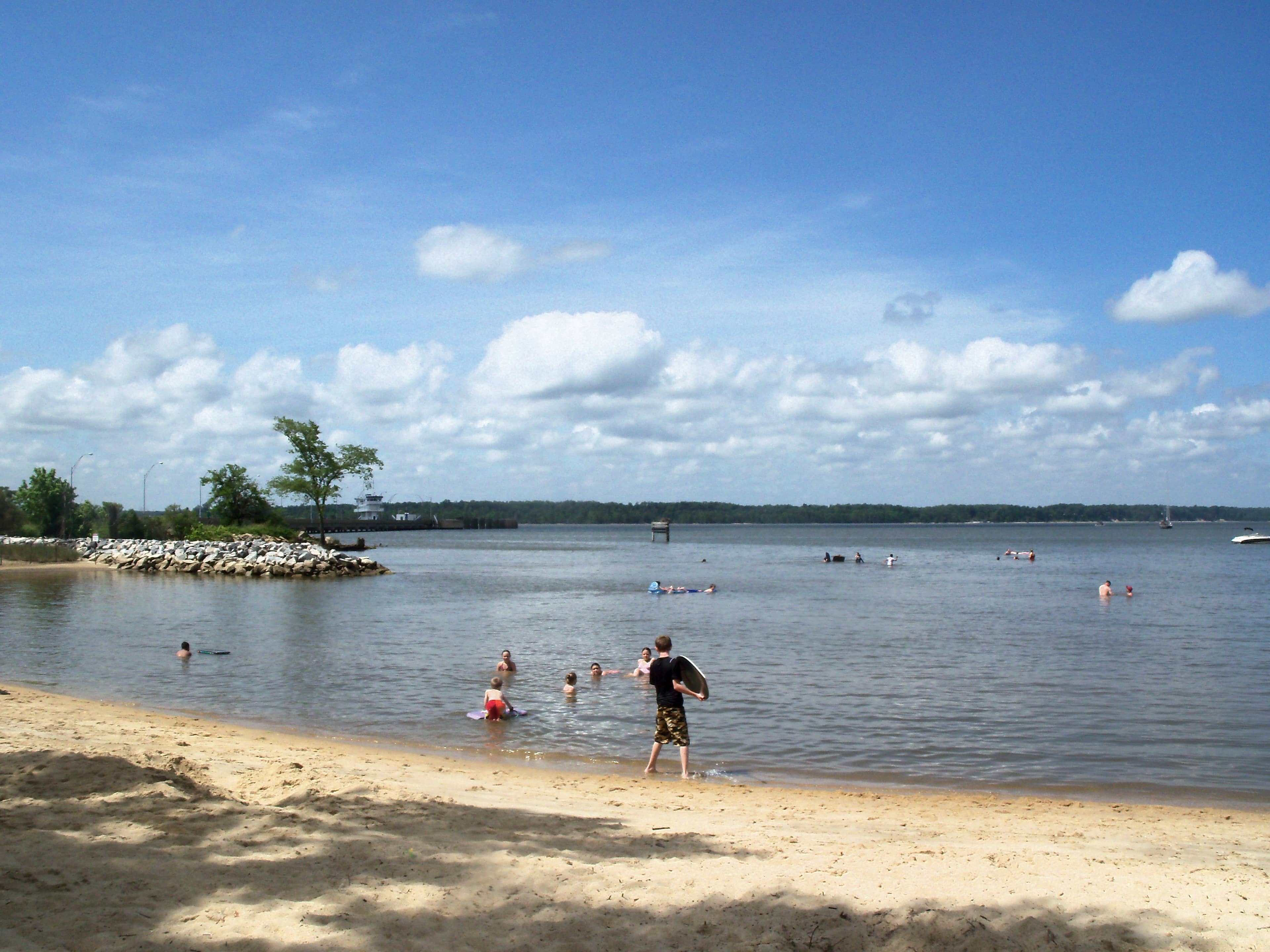 Jamestown Beach