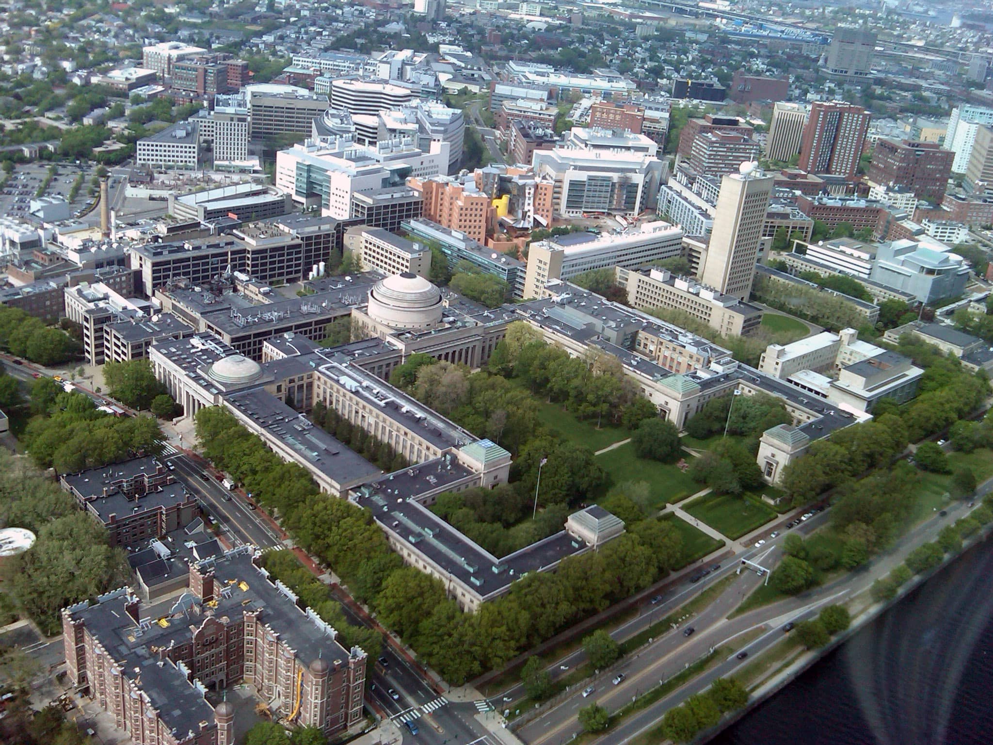 MIT Campus Architecture