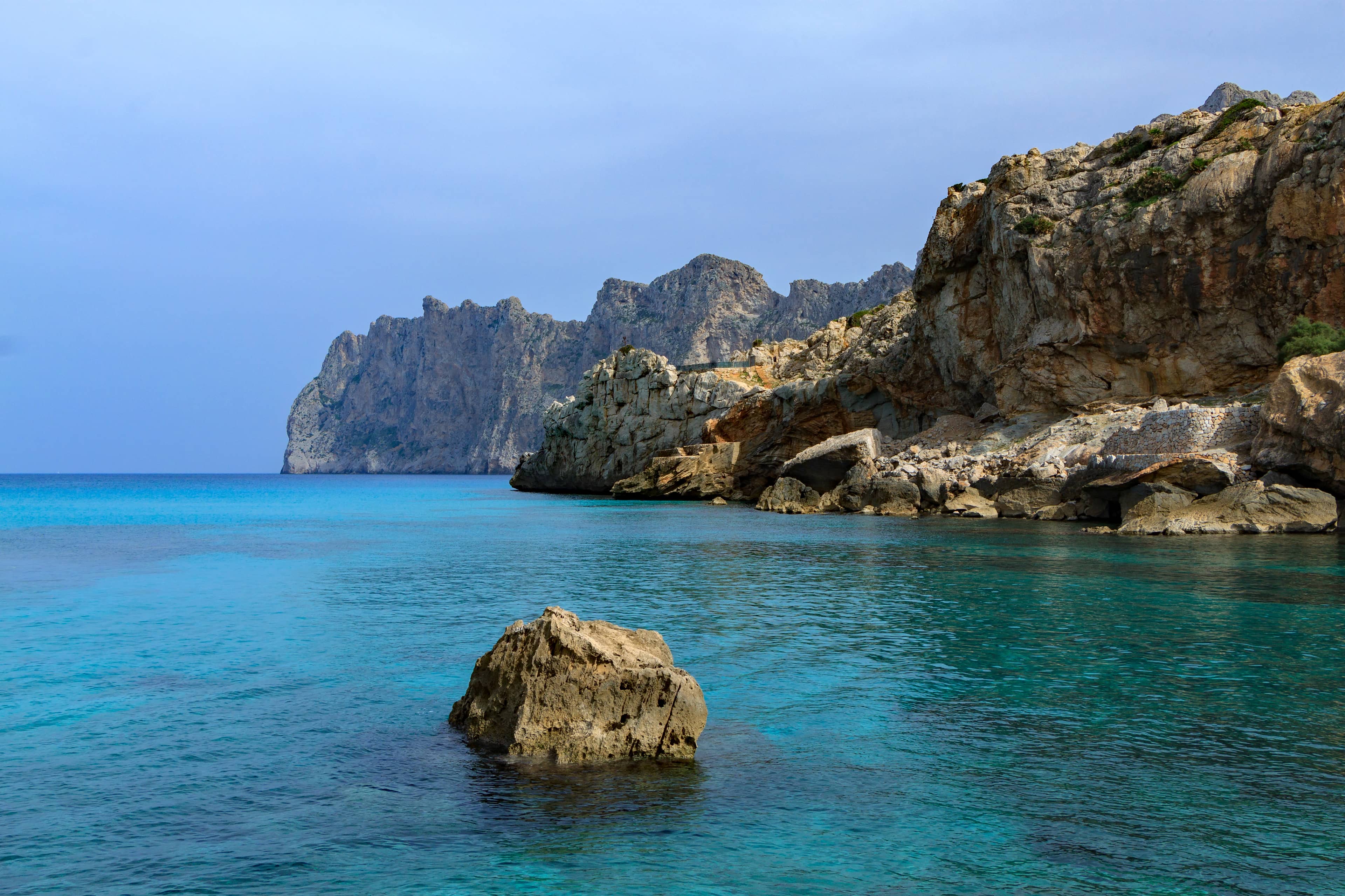 Dramatic Cliffside Views