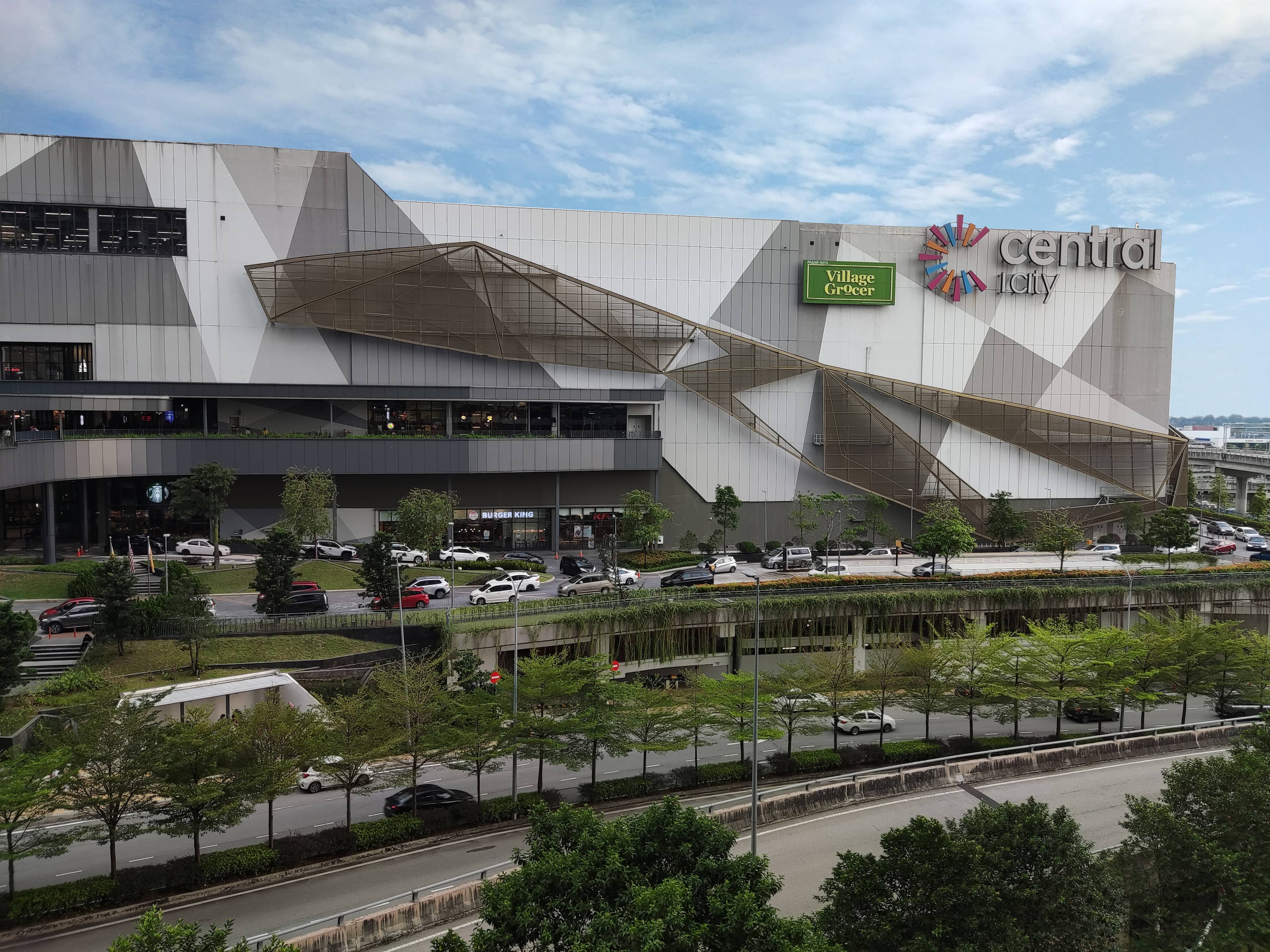 Central i-City Mall