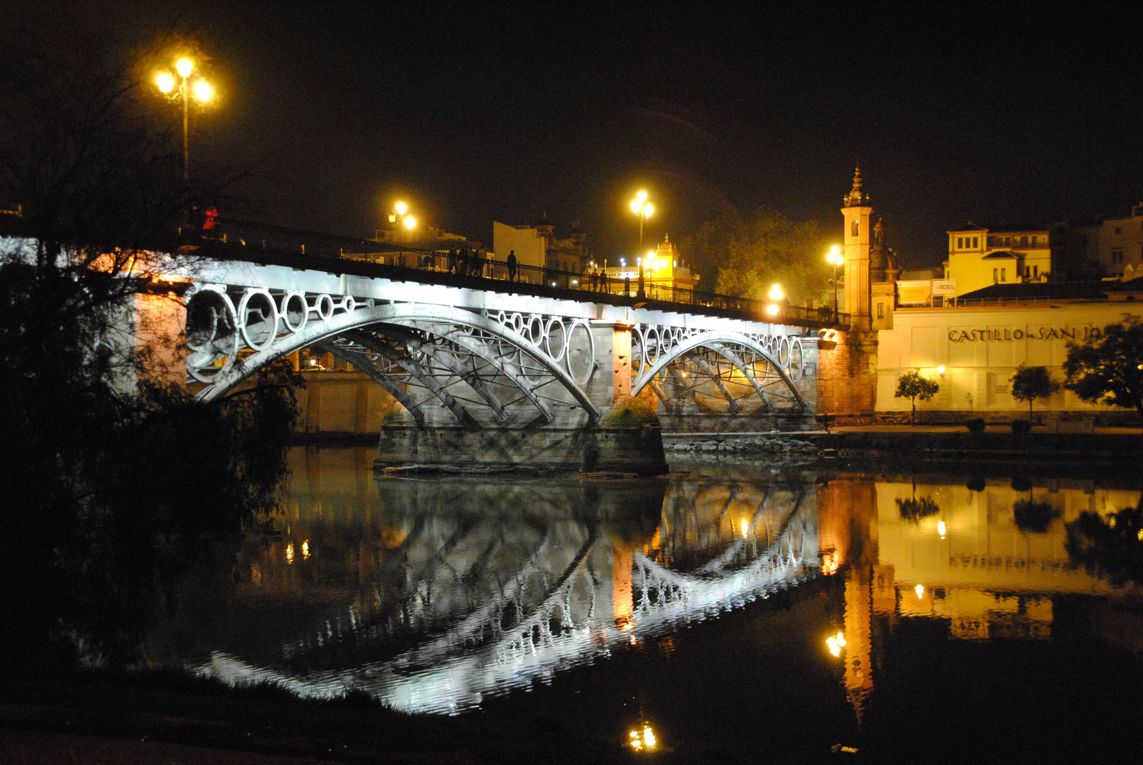Triana Neighborhood Gateway