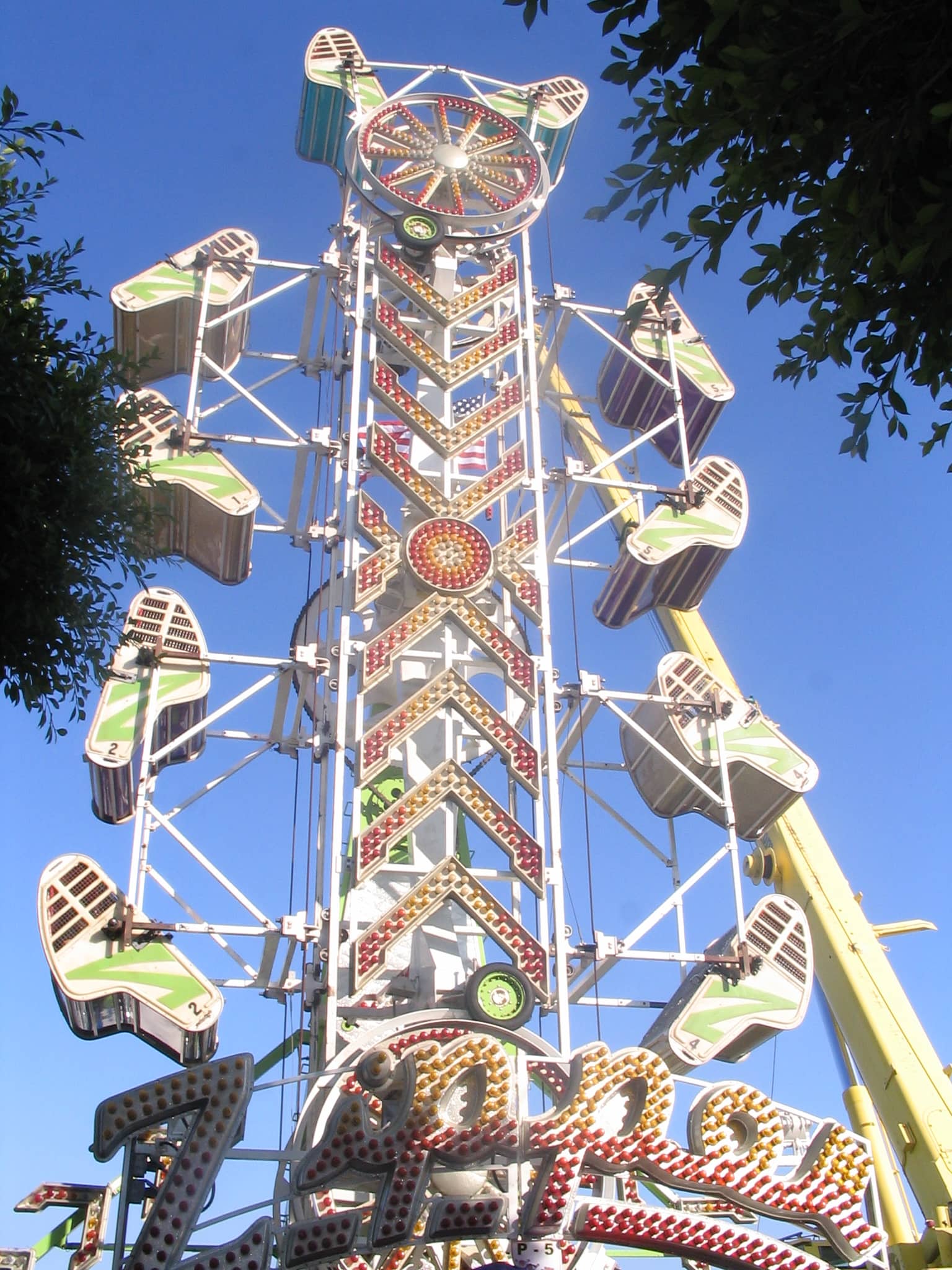 Thrilling Rides & Games