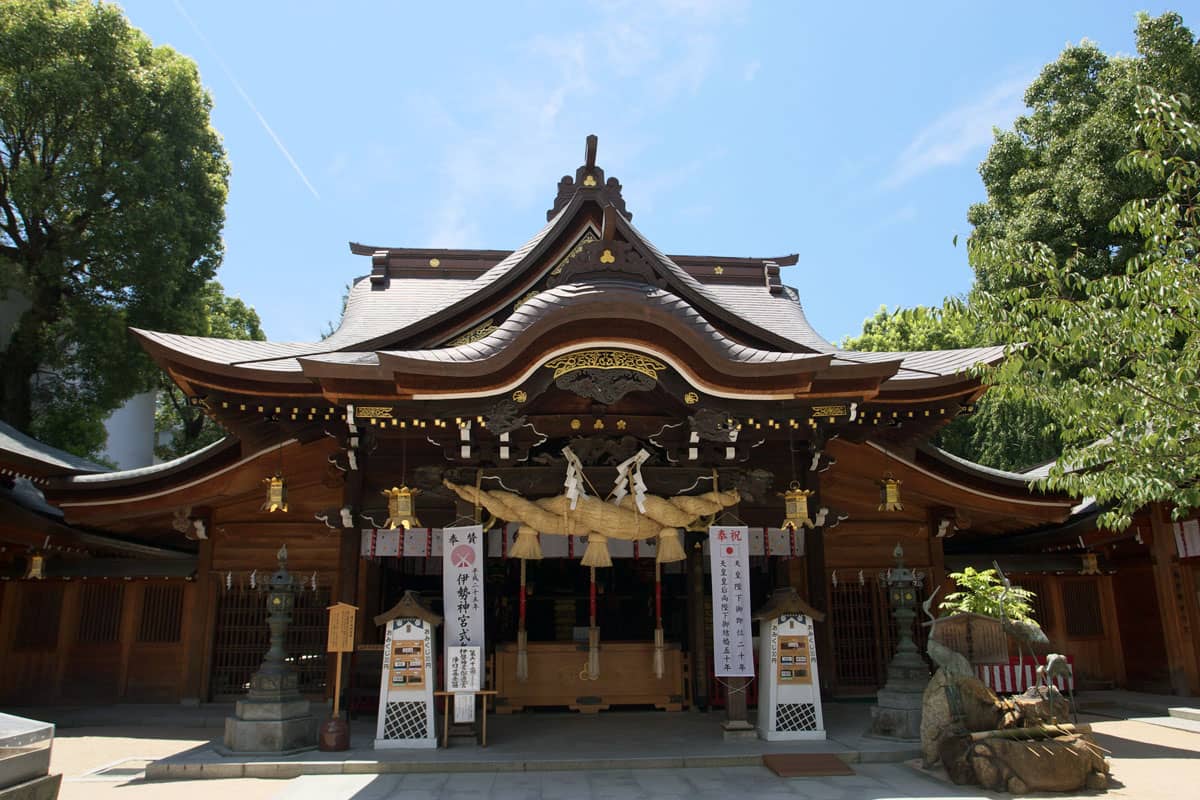 Kushida Shrine Connection