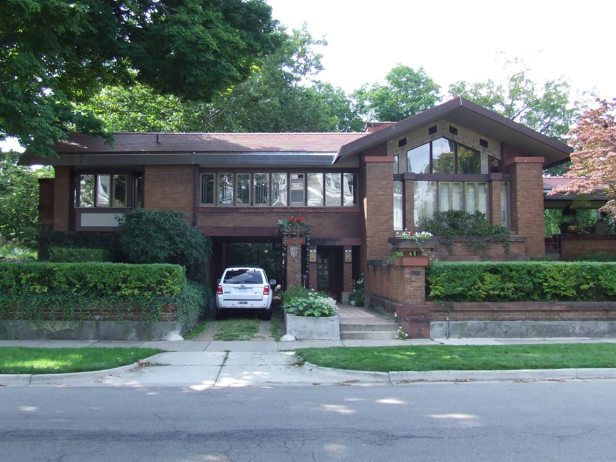 College Avenue Gem