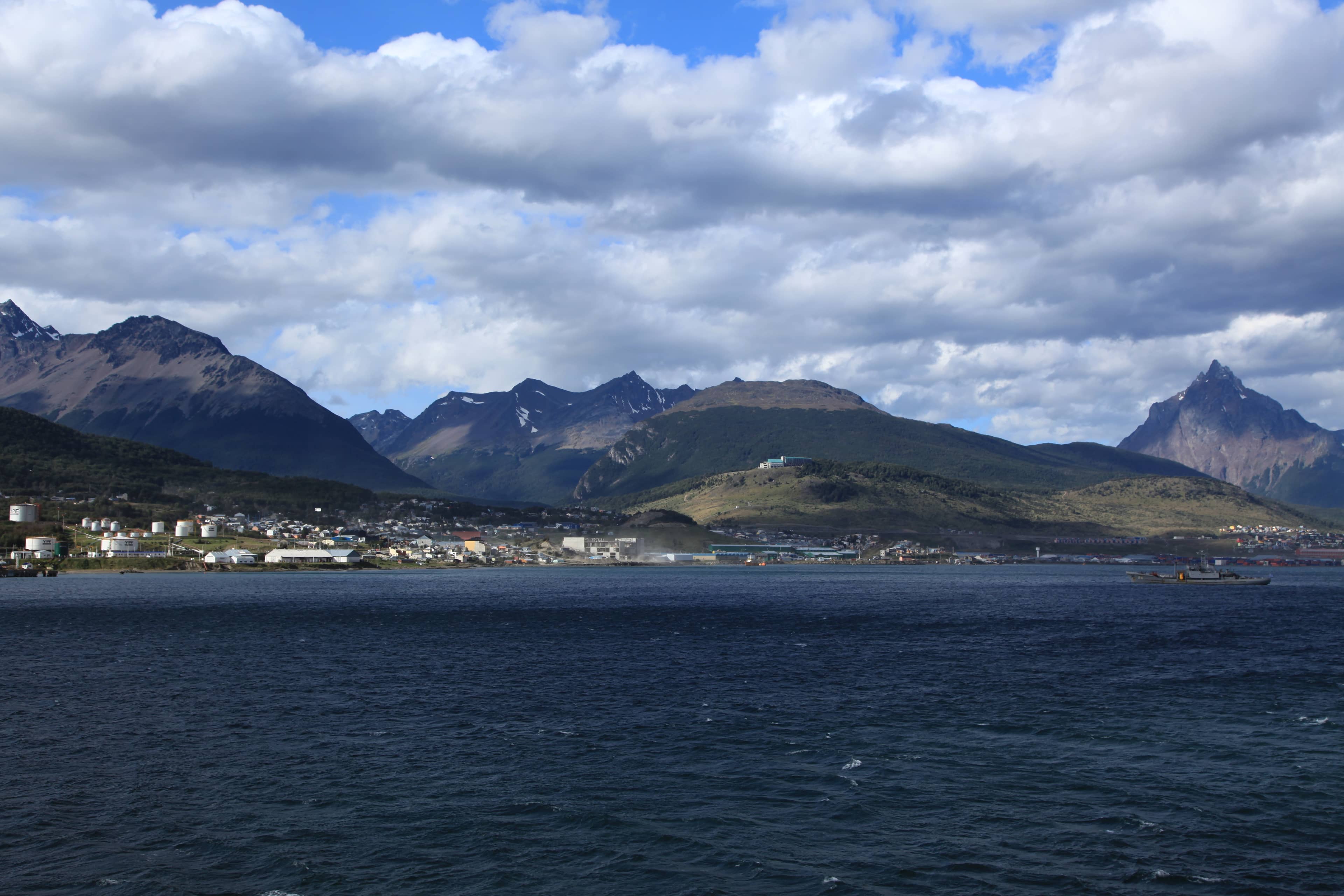 Panoramic Beagle Channel Views