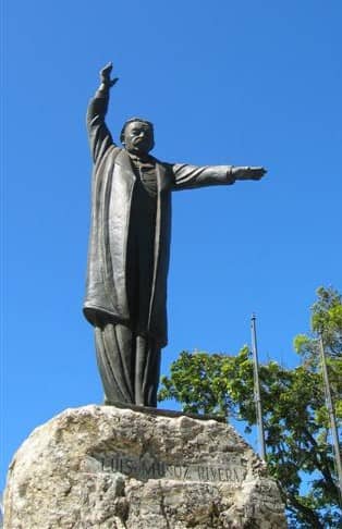 Historical Statues