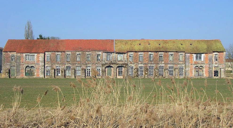 Peaceful Abbey Grounds