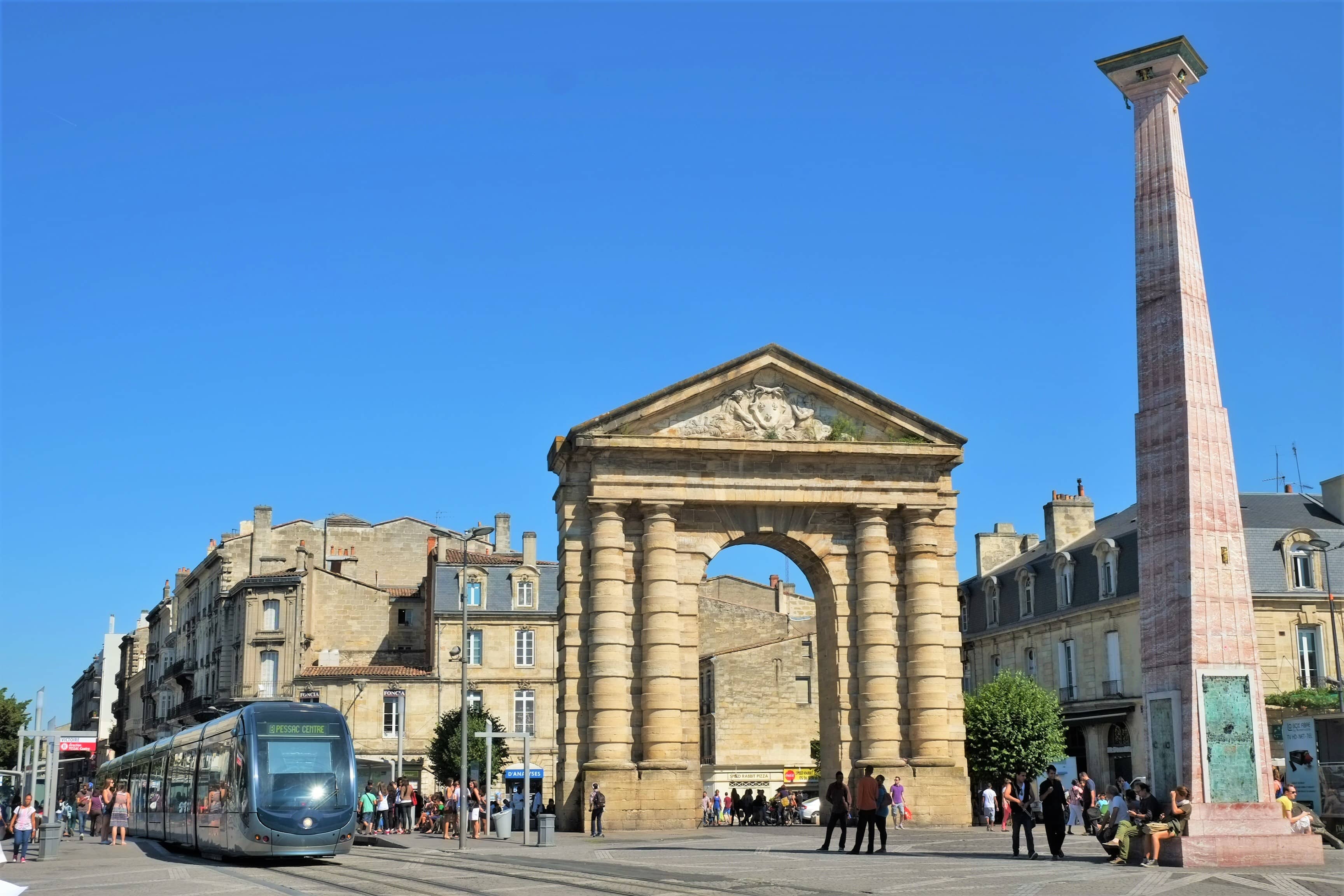 Place de la Victoire