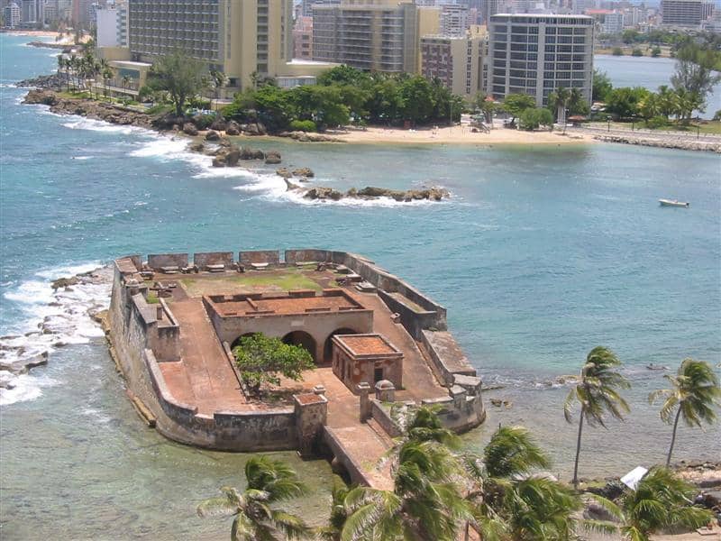 Condado Lagoon Views