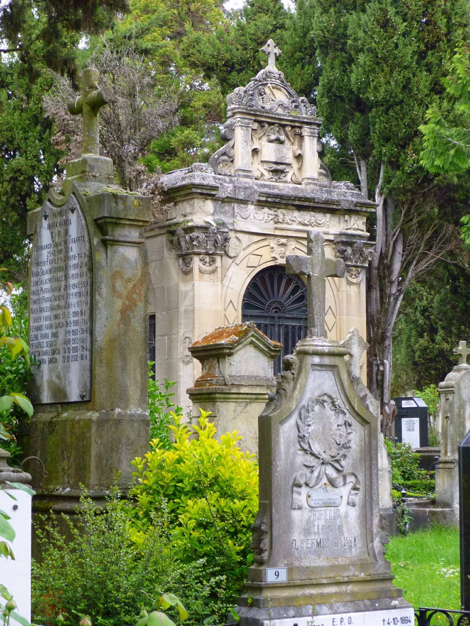 Artistic Mausoleums
