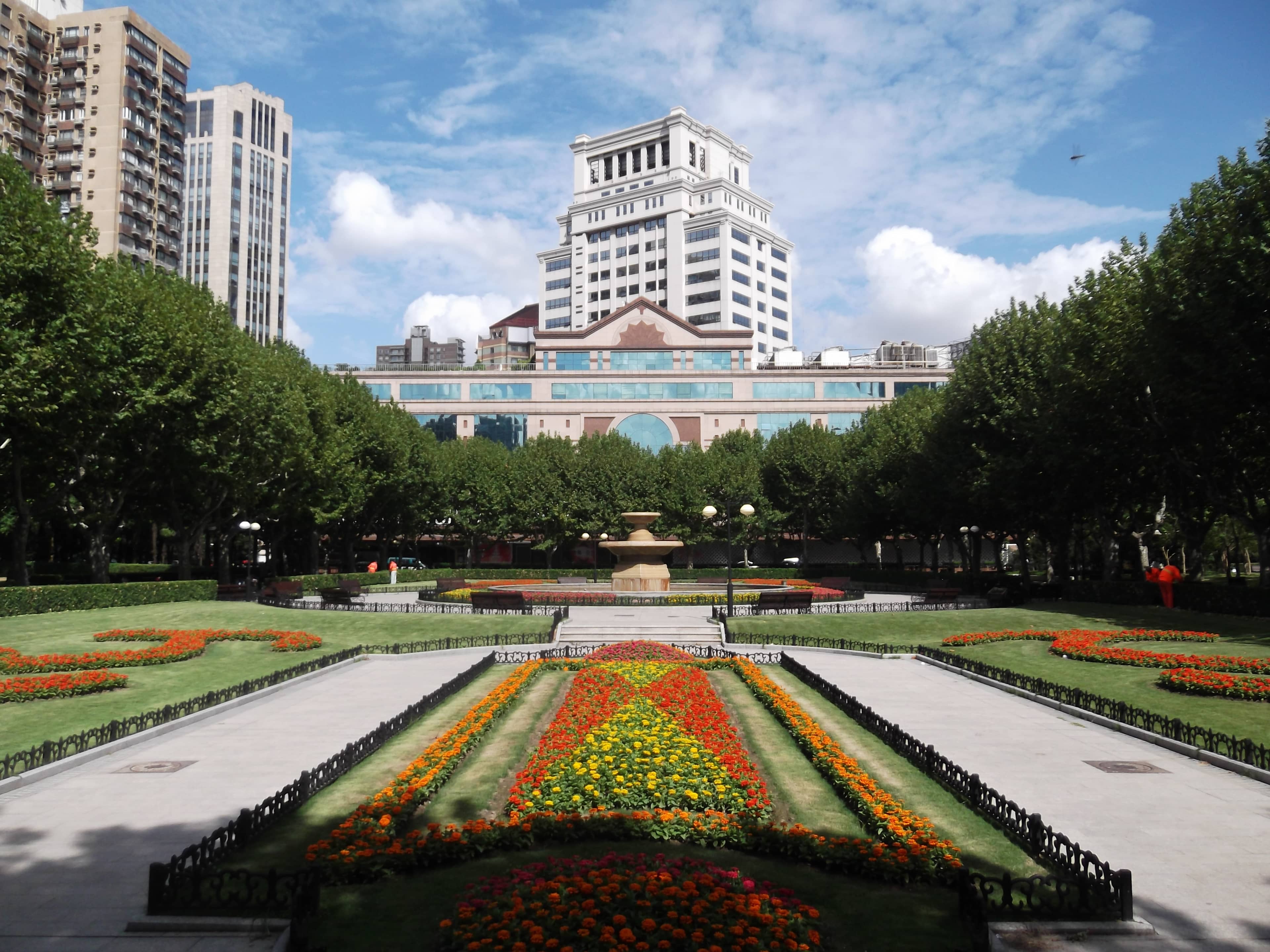 Tranquil Ponds and Fountains