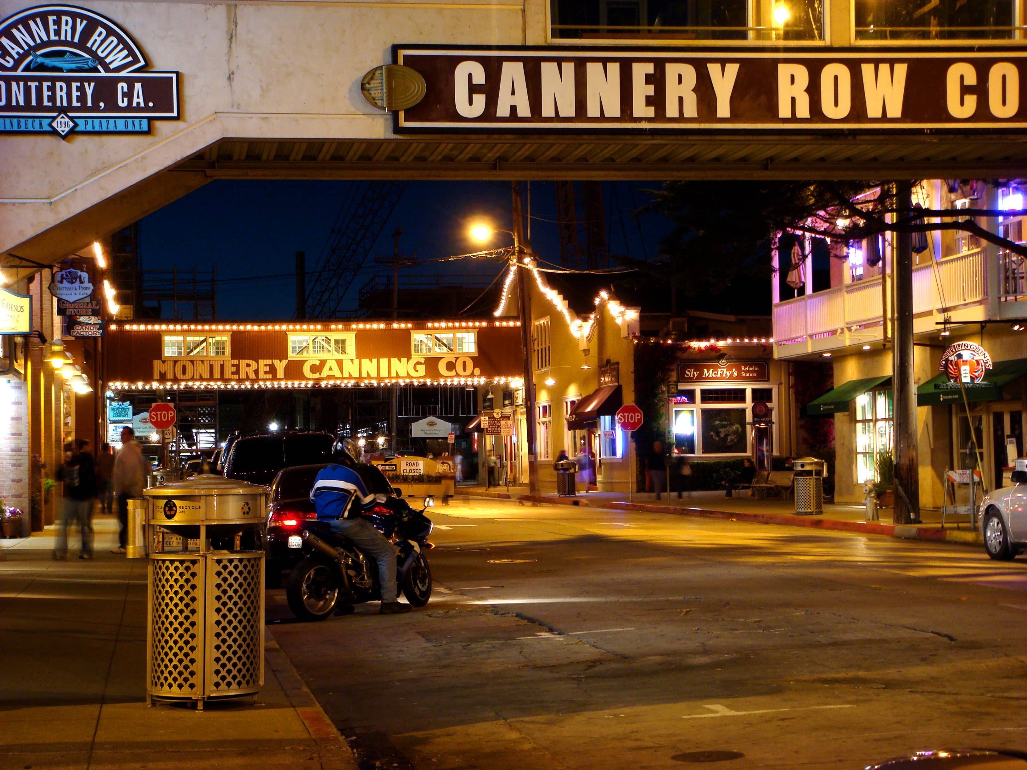 Historic Cannery Row Shops