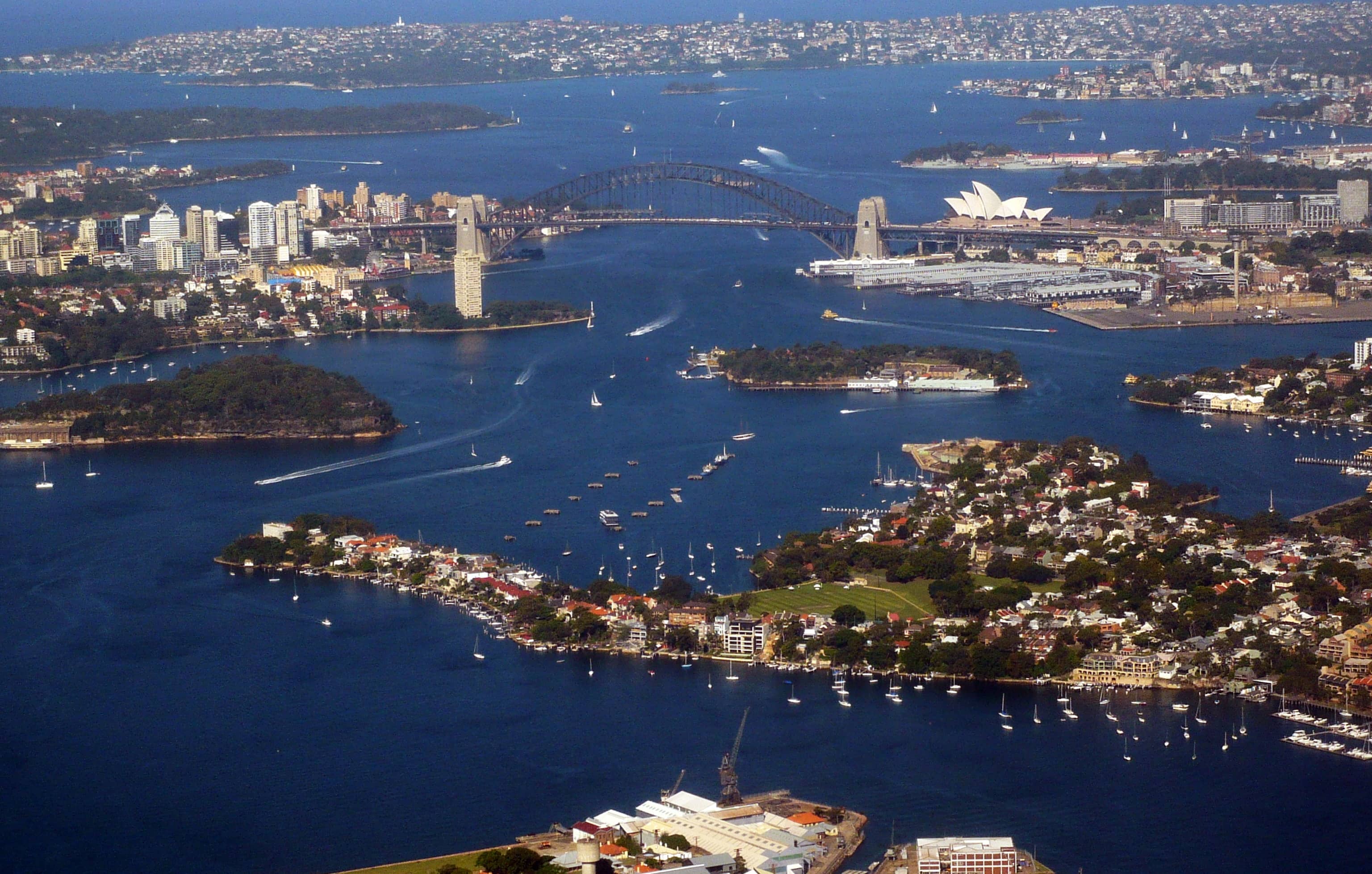 Panoramic Harbour Views