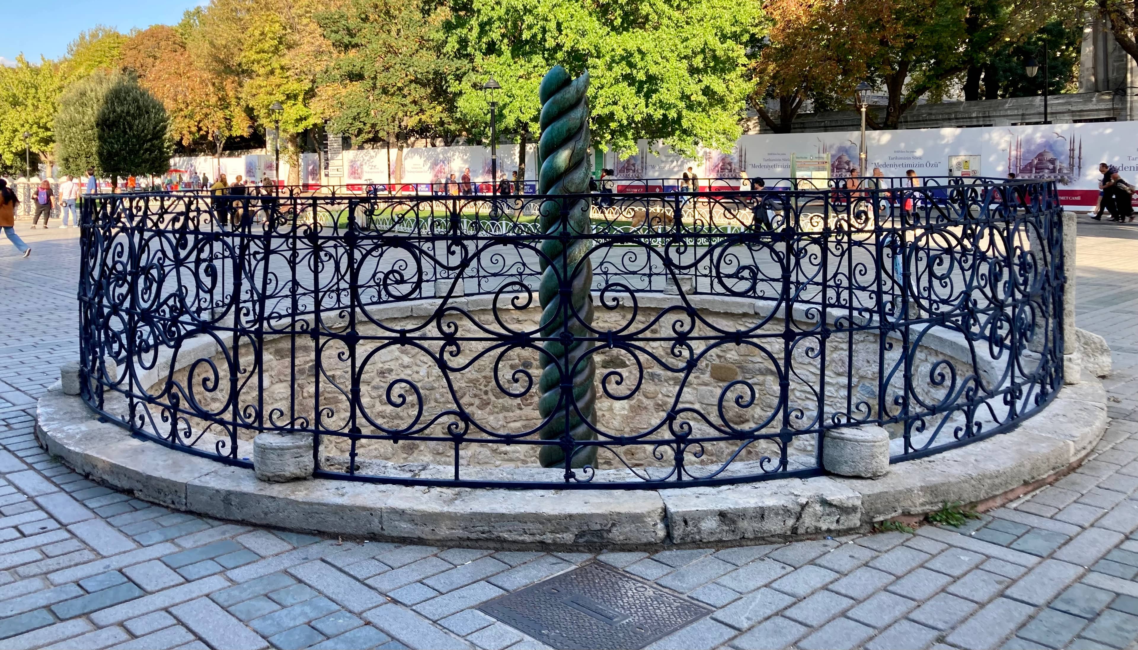 Serpent Column