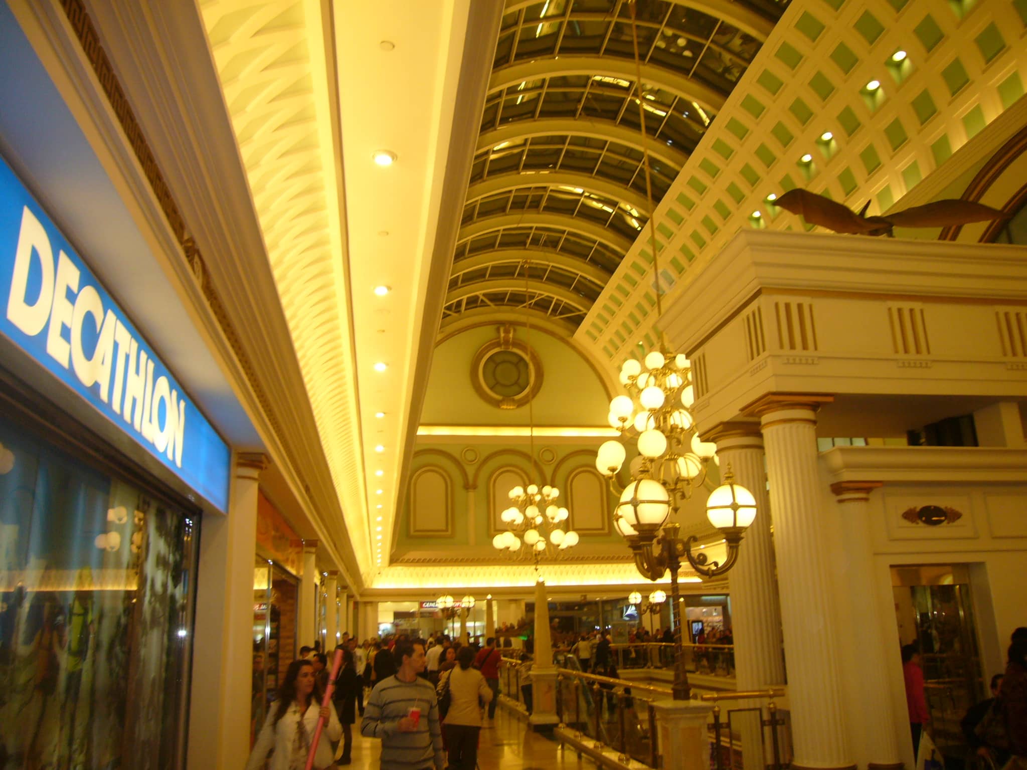 Boutique Shopping Experience